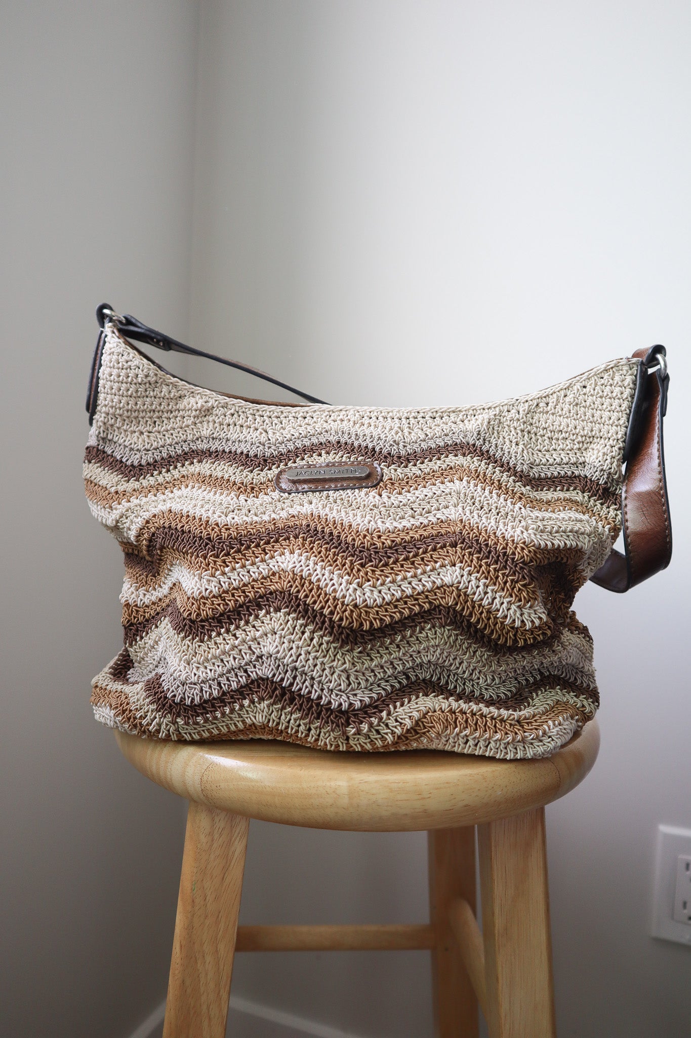 Vintage x Woven Shouder Bag