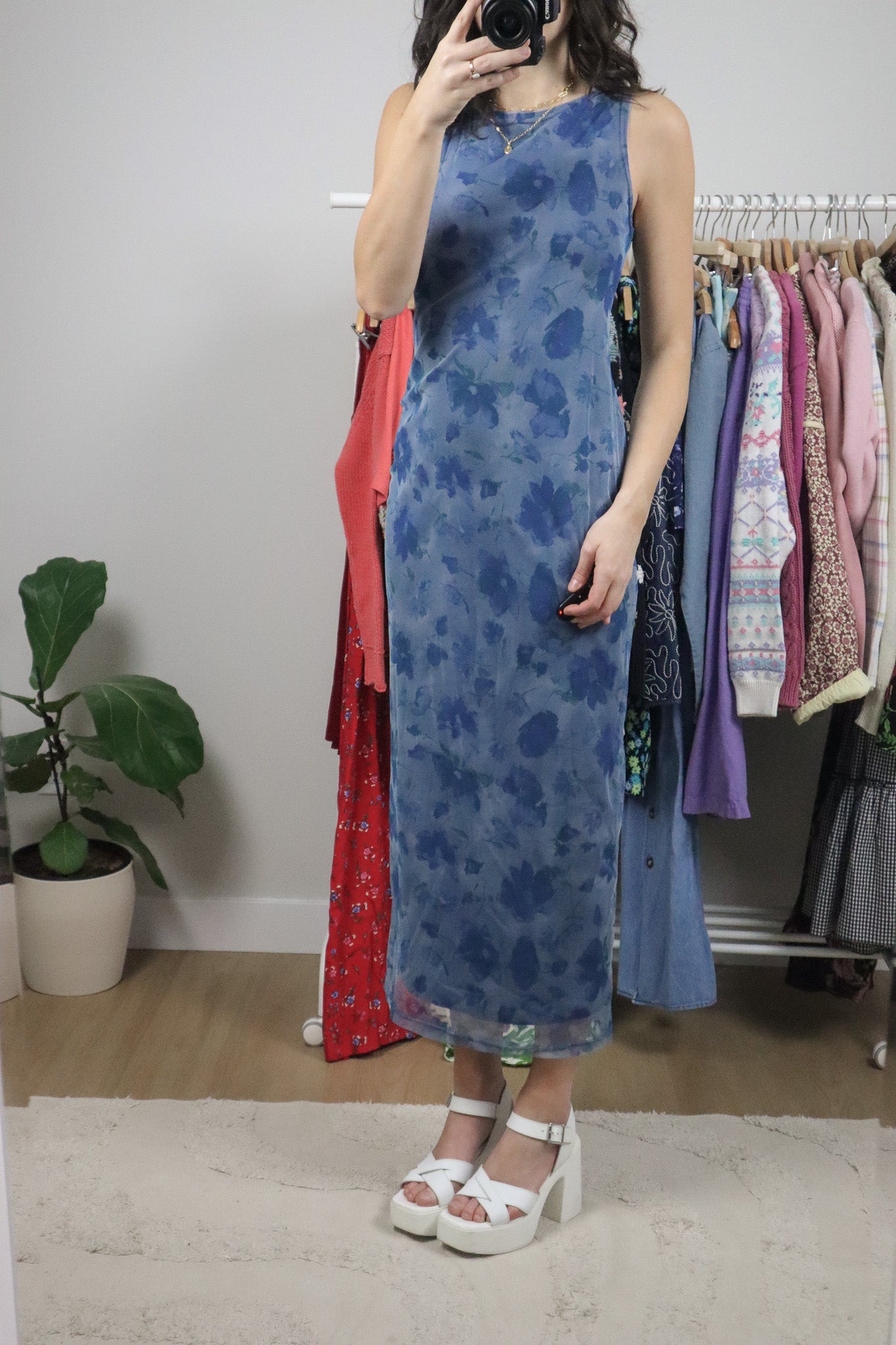 Made in Canada x Vintage x Floral Mesh Maxi Dress (S)