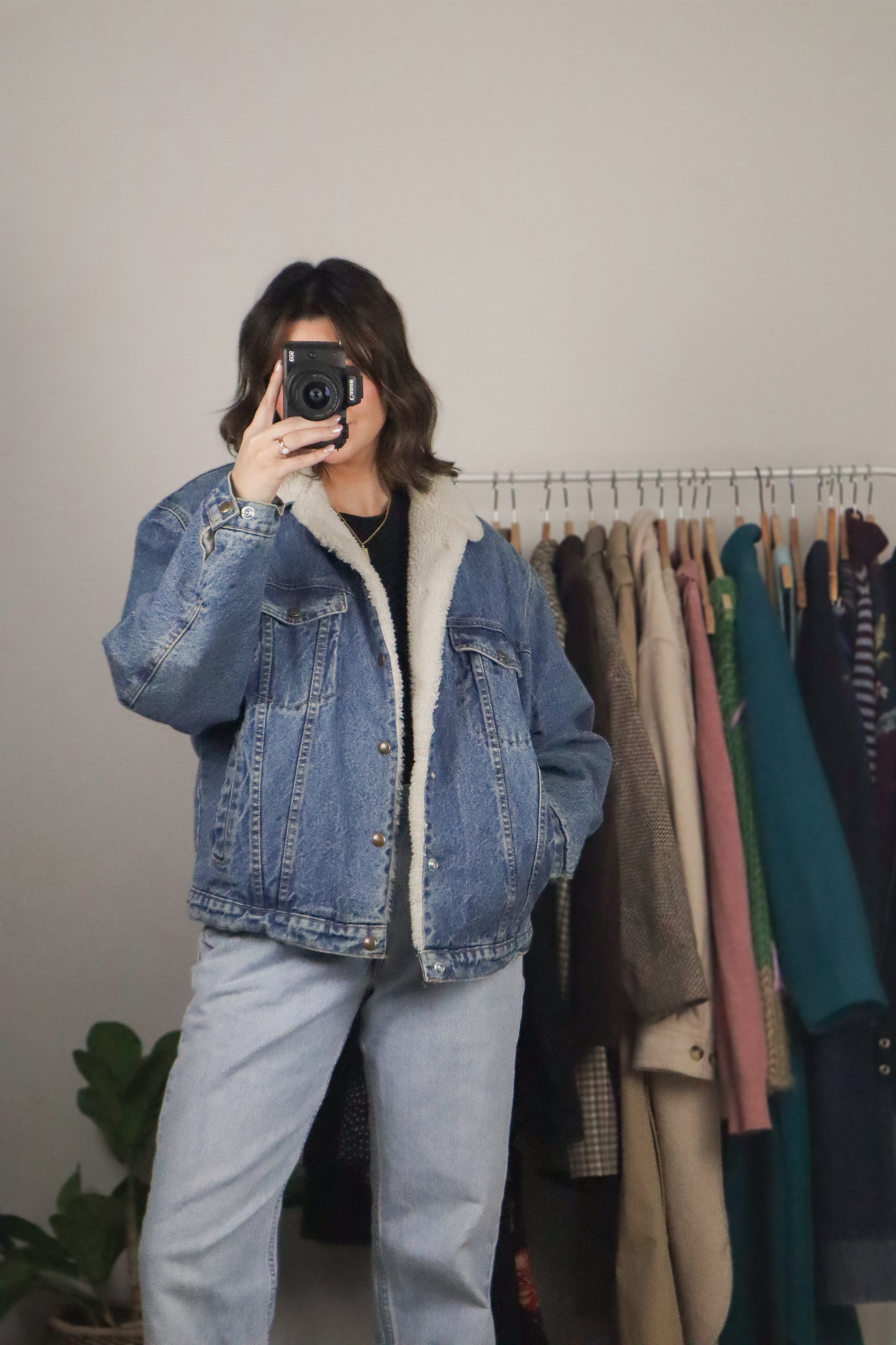Made in Canada x Vintage x Sherpa Lined Denim Jacket (M/L)