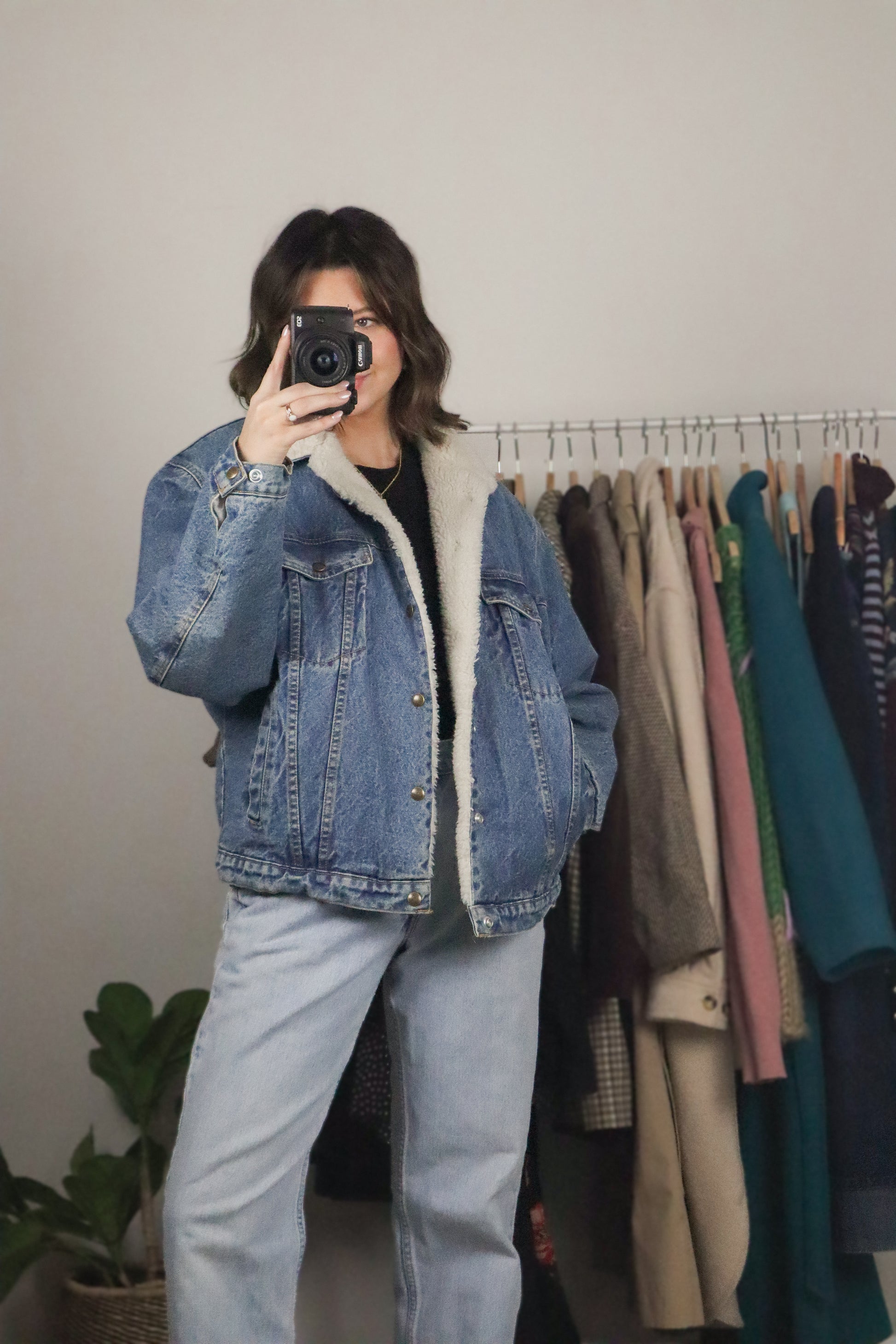 Made in Canada x Vintage x Sherpa Lined Denim Jacket (M/L)