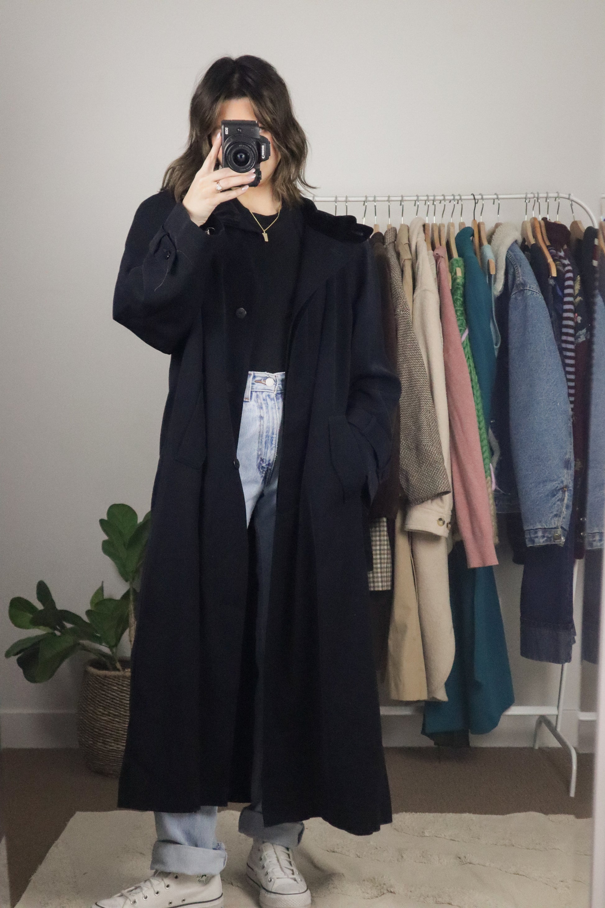 Vintage Deadstock x Full Length Velvet Collard Jacker (L)