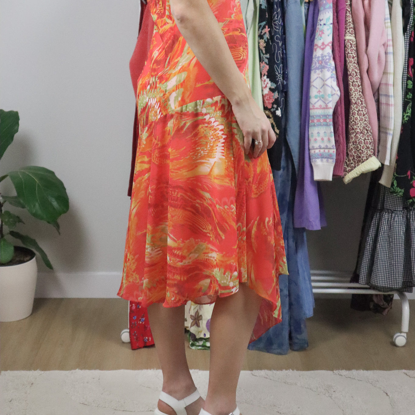 Made in Canada x Vintage x Cowl Neck Midi Dress (8)