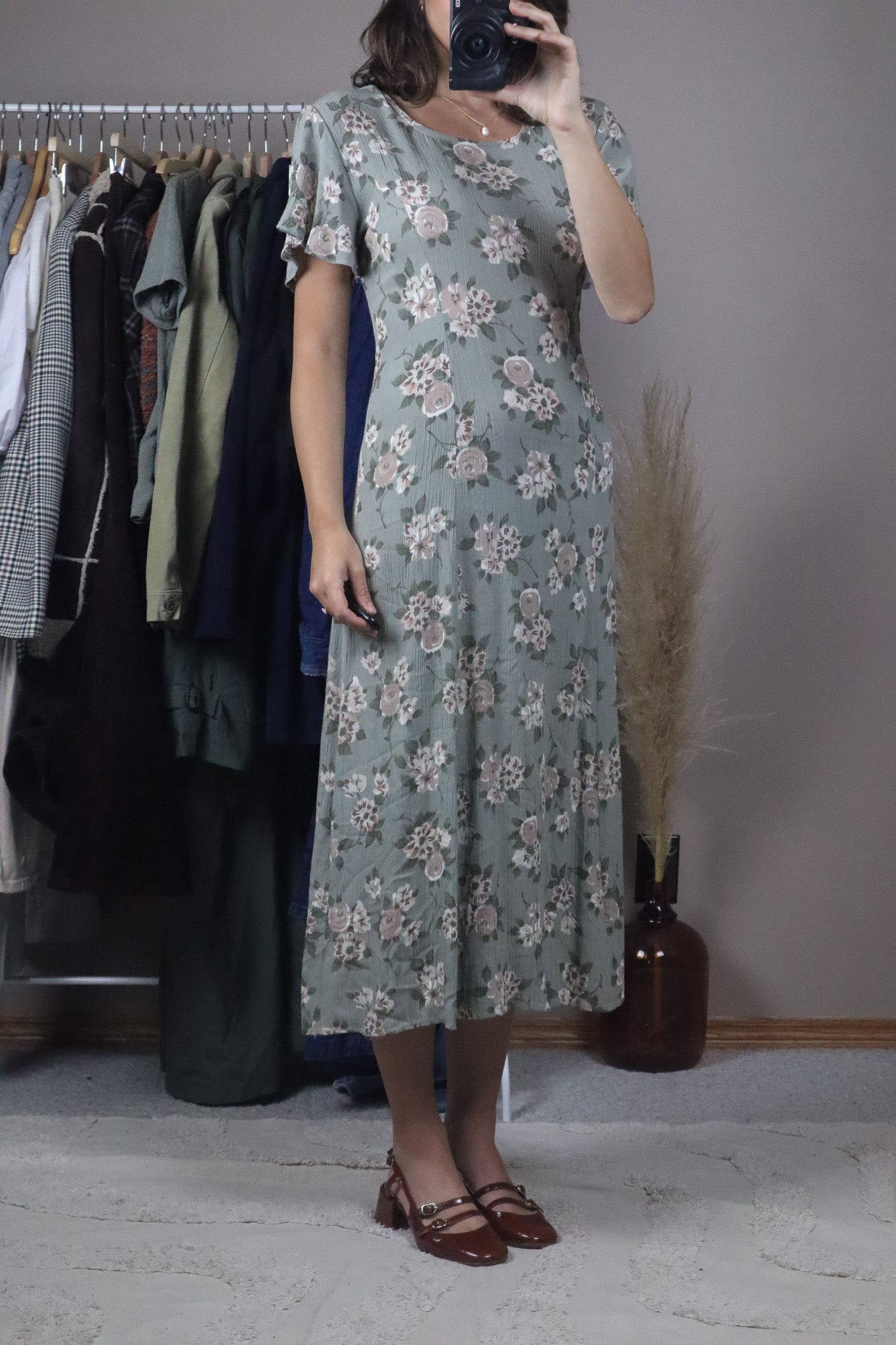 Vintage x Floral Dress (4/6)