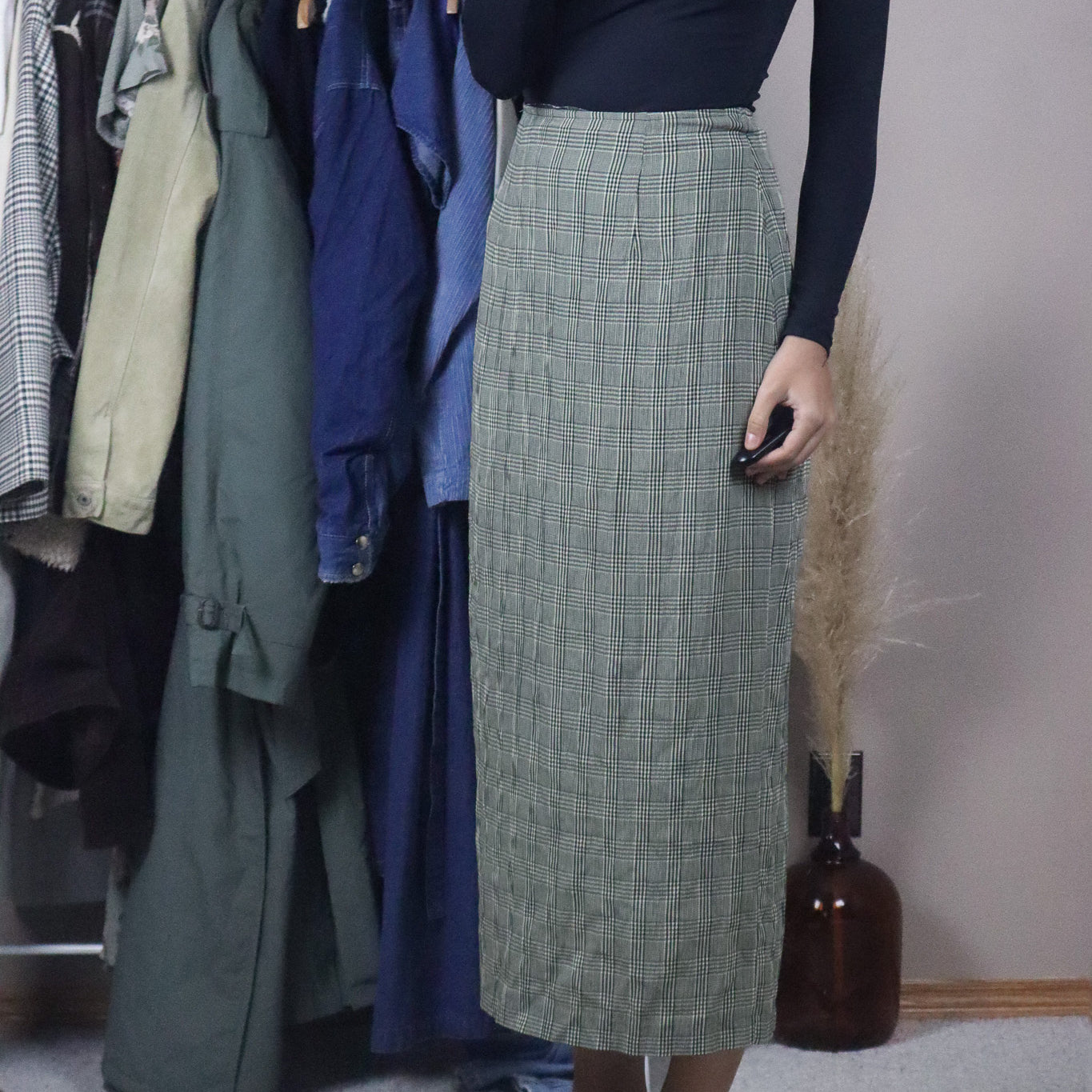 Made in Canada x Vintage x Plaid Maxi Skirt (4)