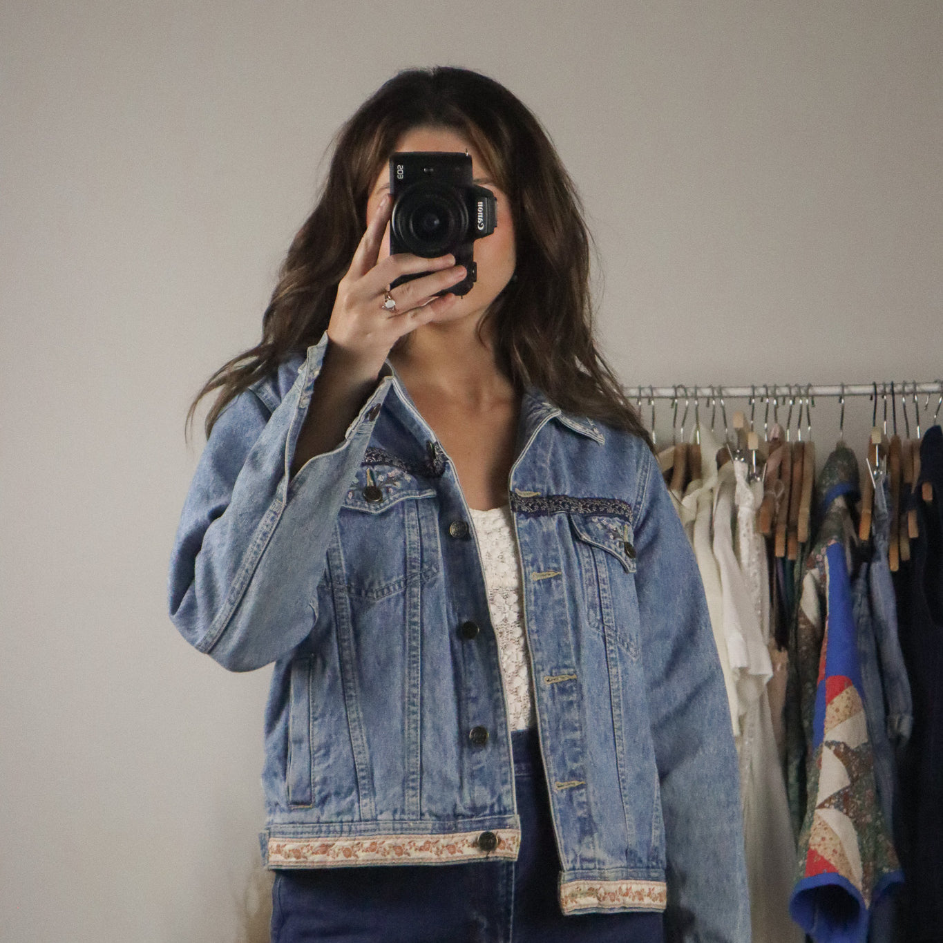 Vintage x Floral/Embroidered Denim Jacket (XS/S)