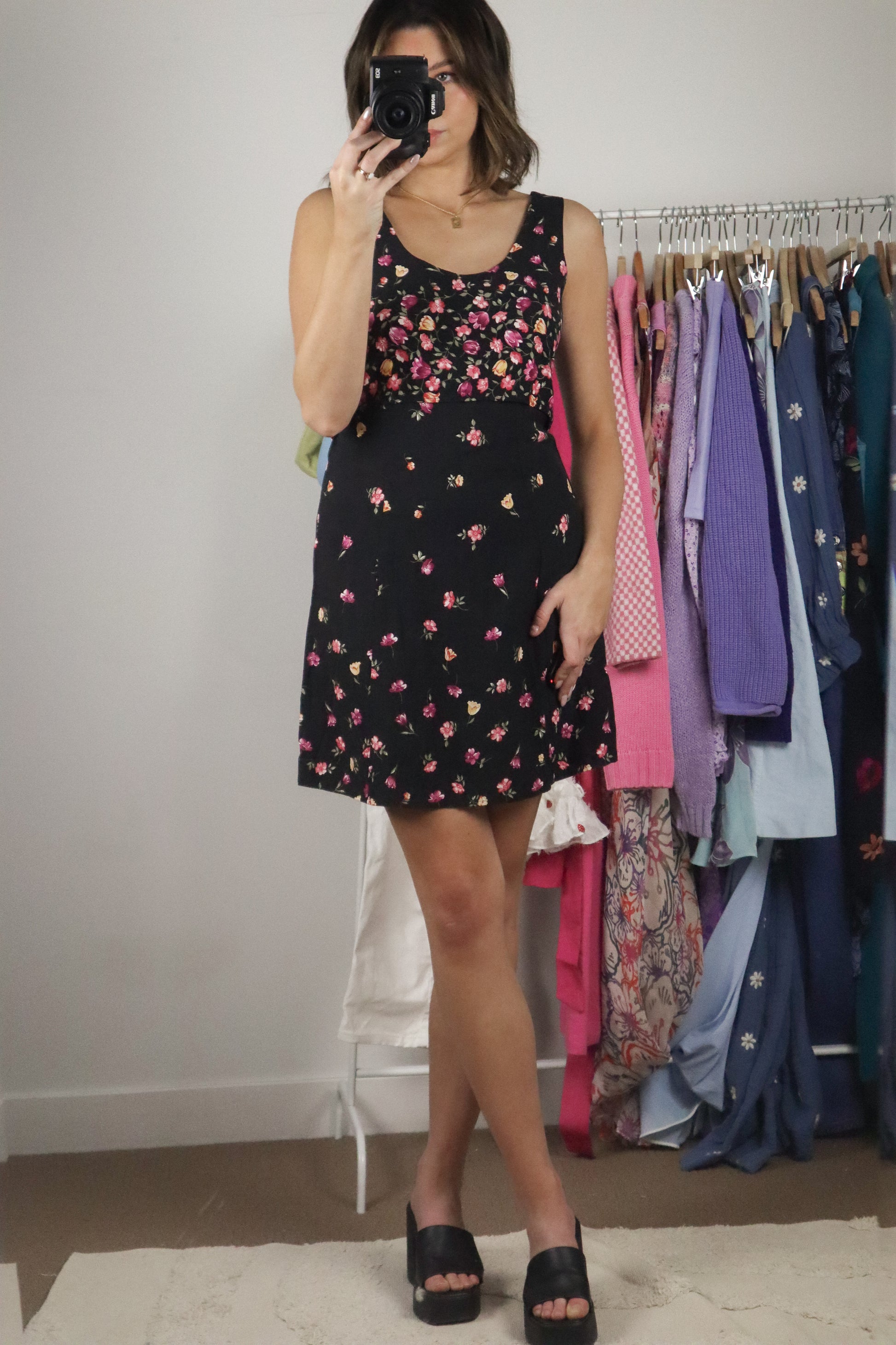 Made in Canada x Vintage x Floral Mini Dress (S)