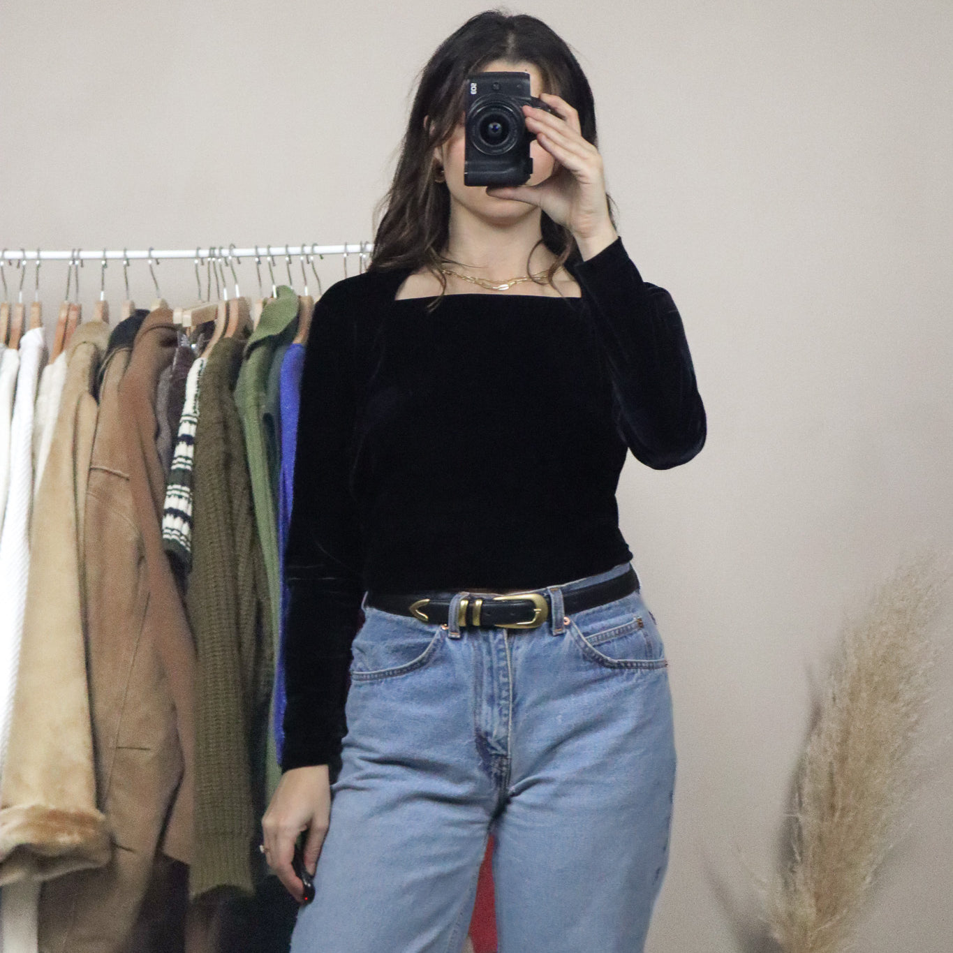Made in Korea x Vintage x Velvet Long Sleeve (S)