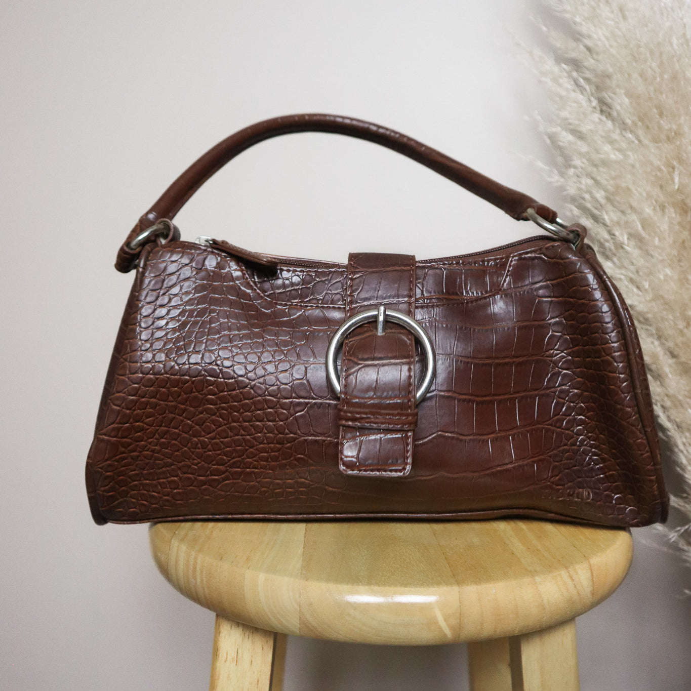 Vintage x Faux Leather Croc Purse