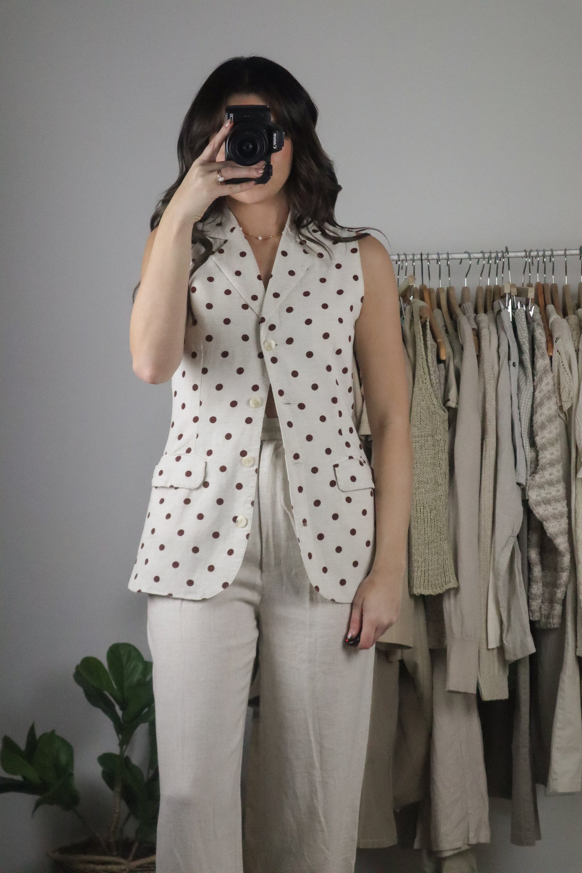 Made in Canada x Vintage x Linen Blend Polka Dot Vest (S)