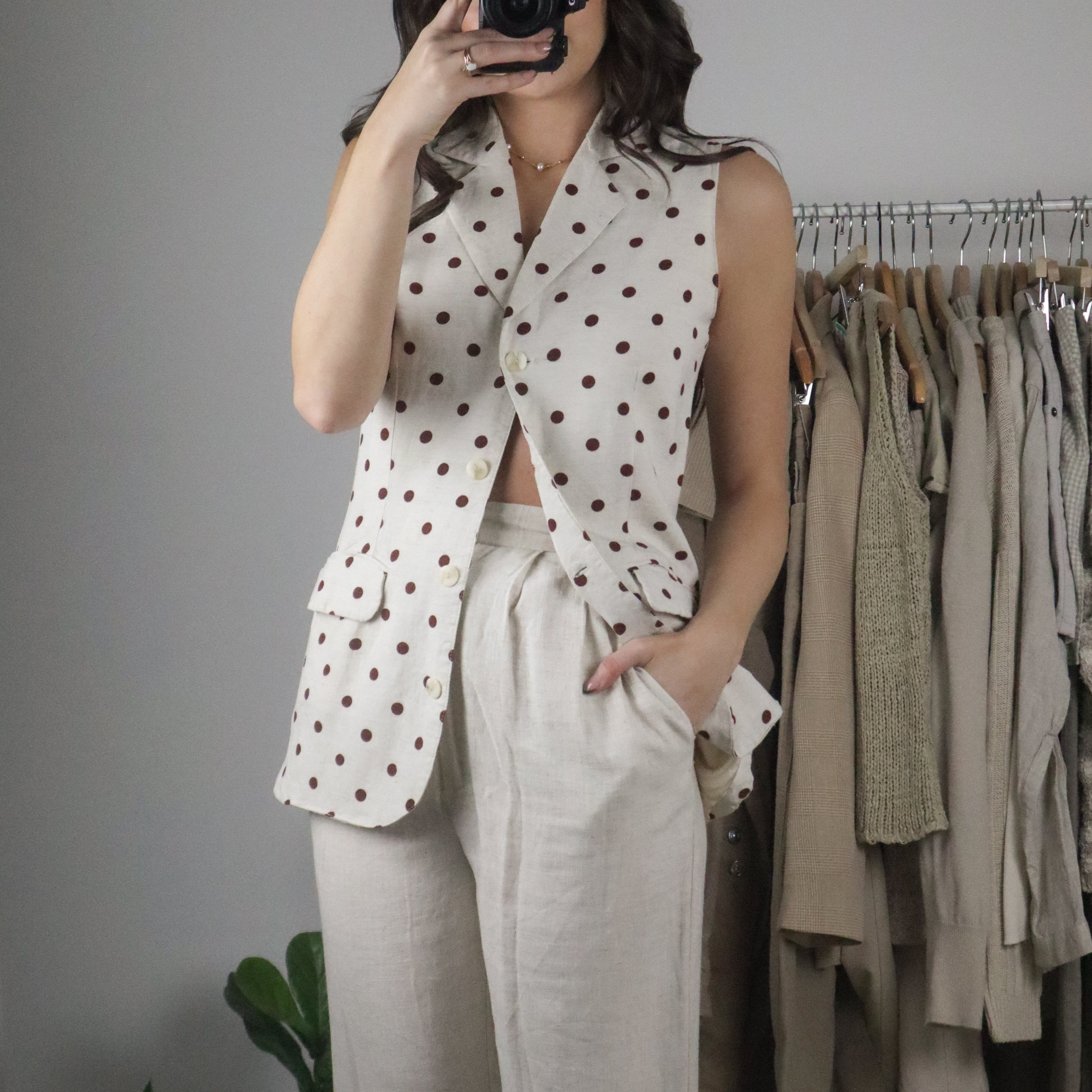 Made in Canada x Vintage x Linen Blend Polka Dot Vest (S)