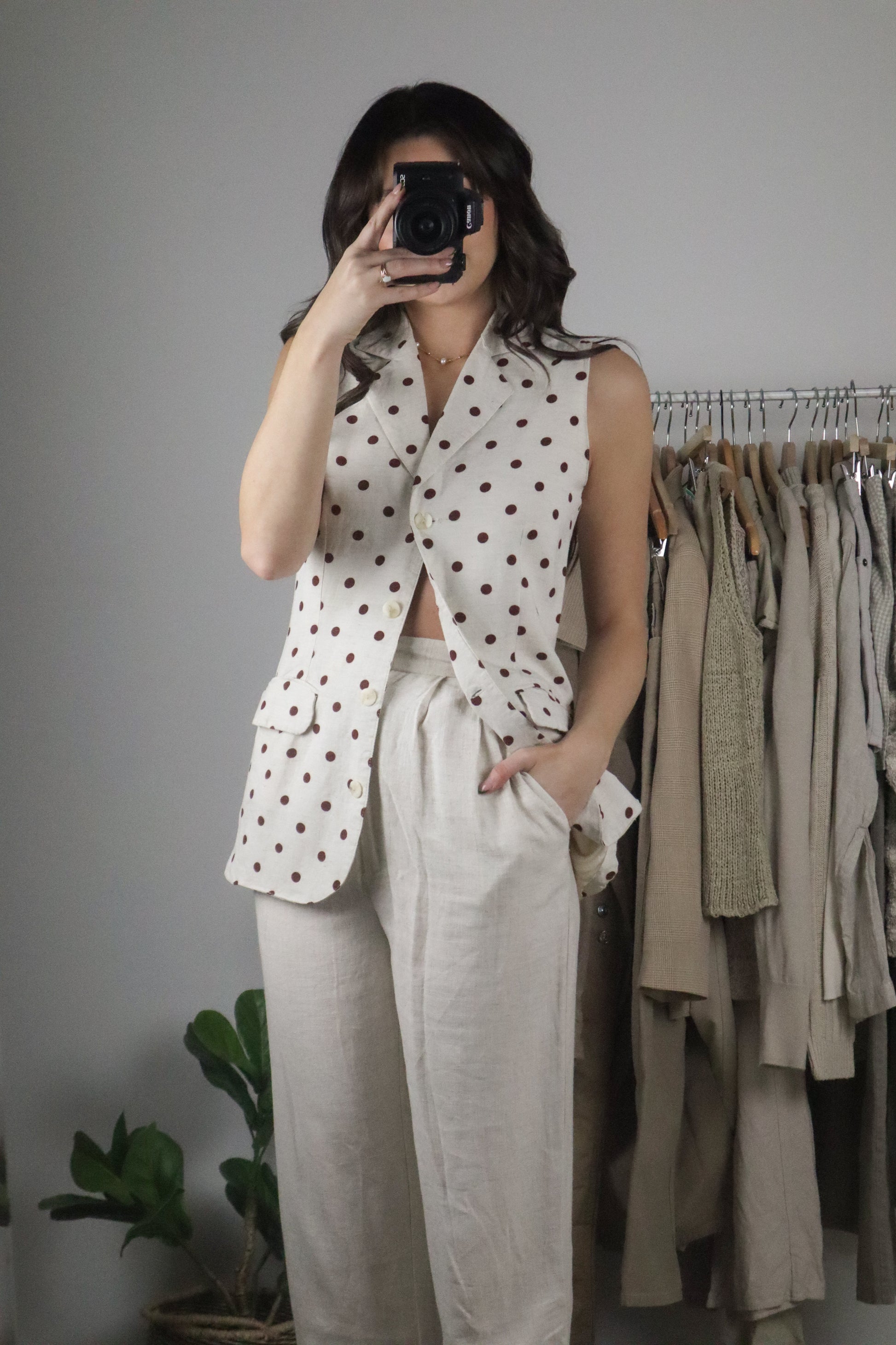 Made in Canada x Vintage x Linen Blend Polka Dot Vest (S)