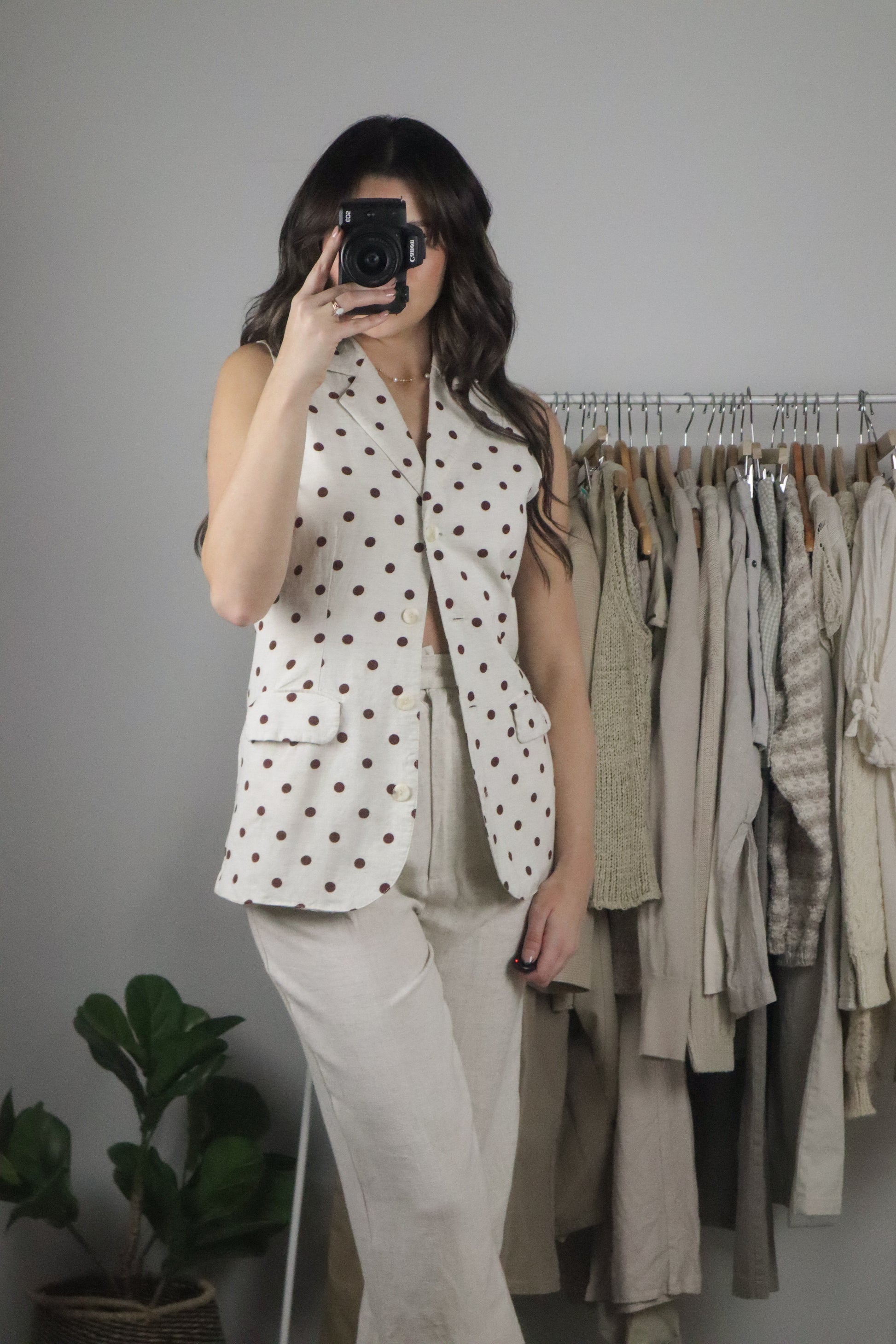 Made in Canada x Vintage x Linen Blend Polka Dot Vest (S)