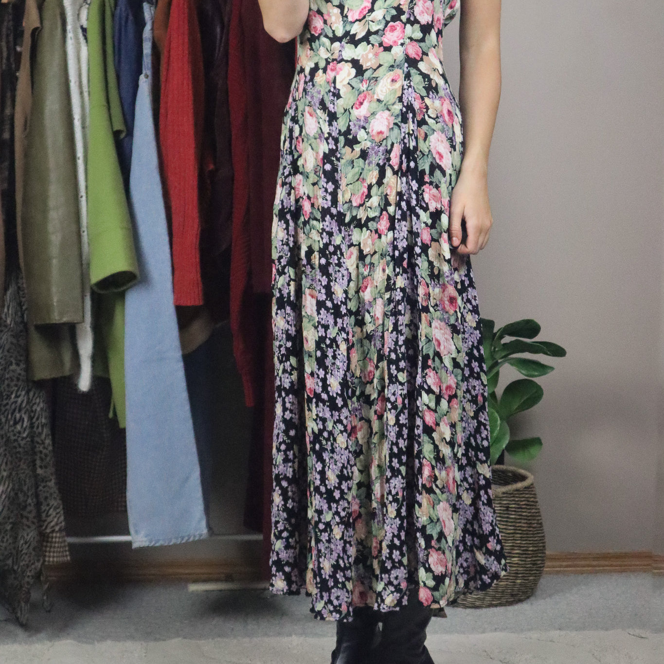 Vintage x Floral Maxi Dress (L)
