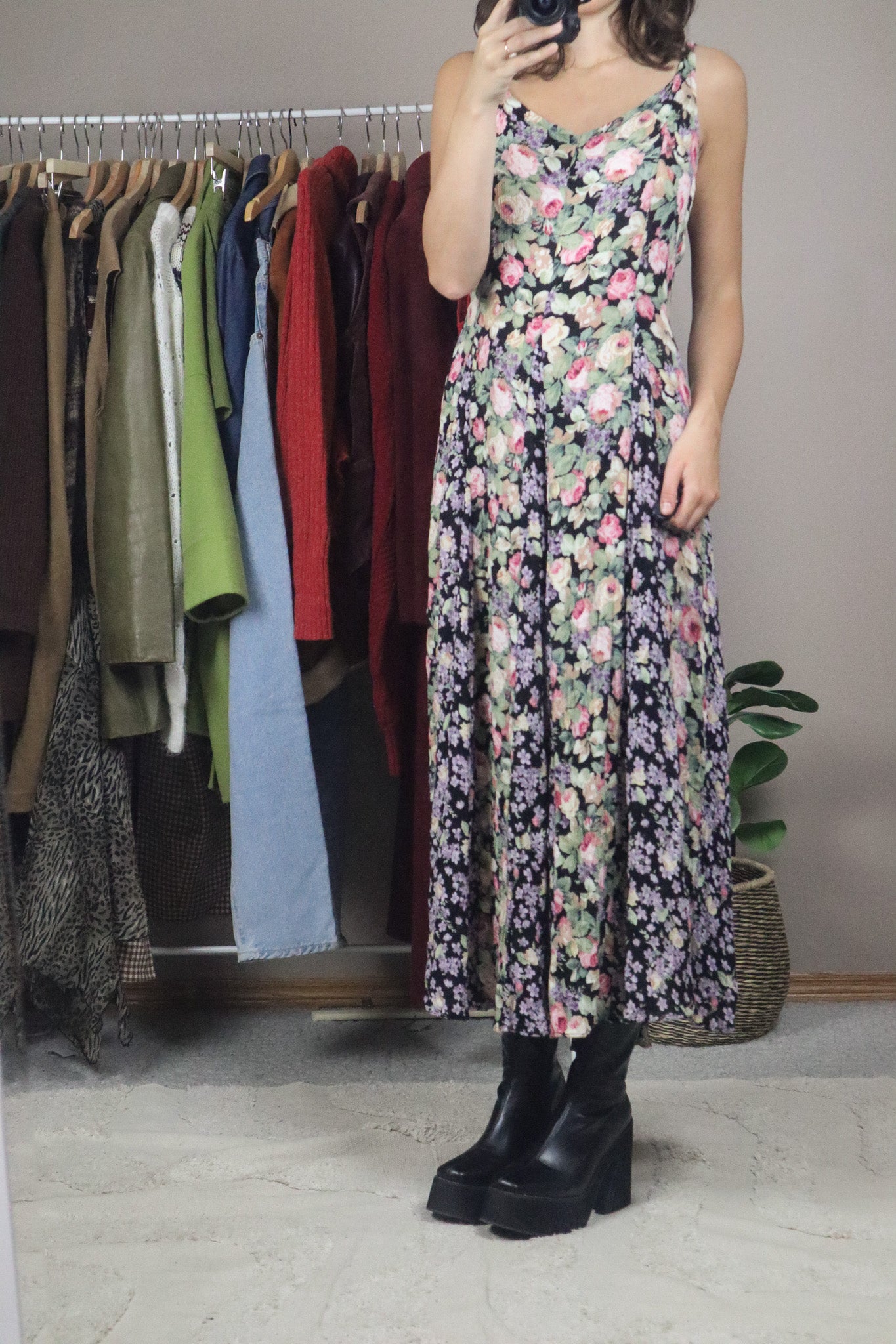 Vintage x Floral Maxi Dress (L)