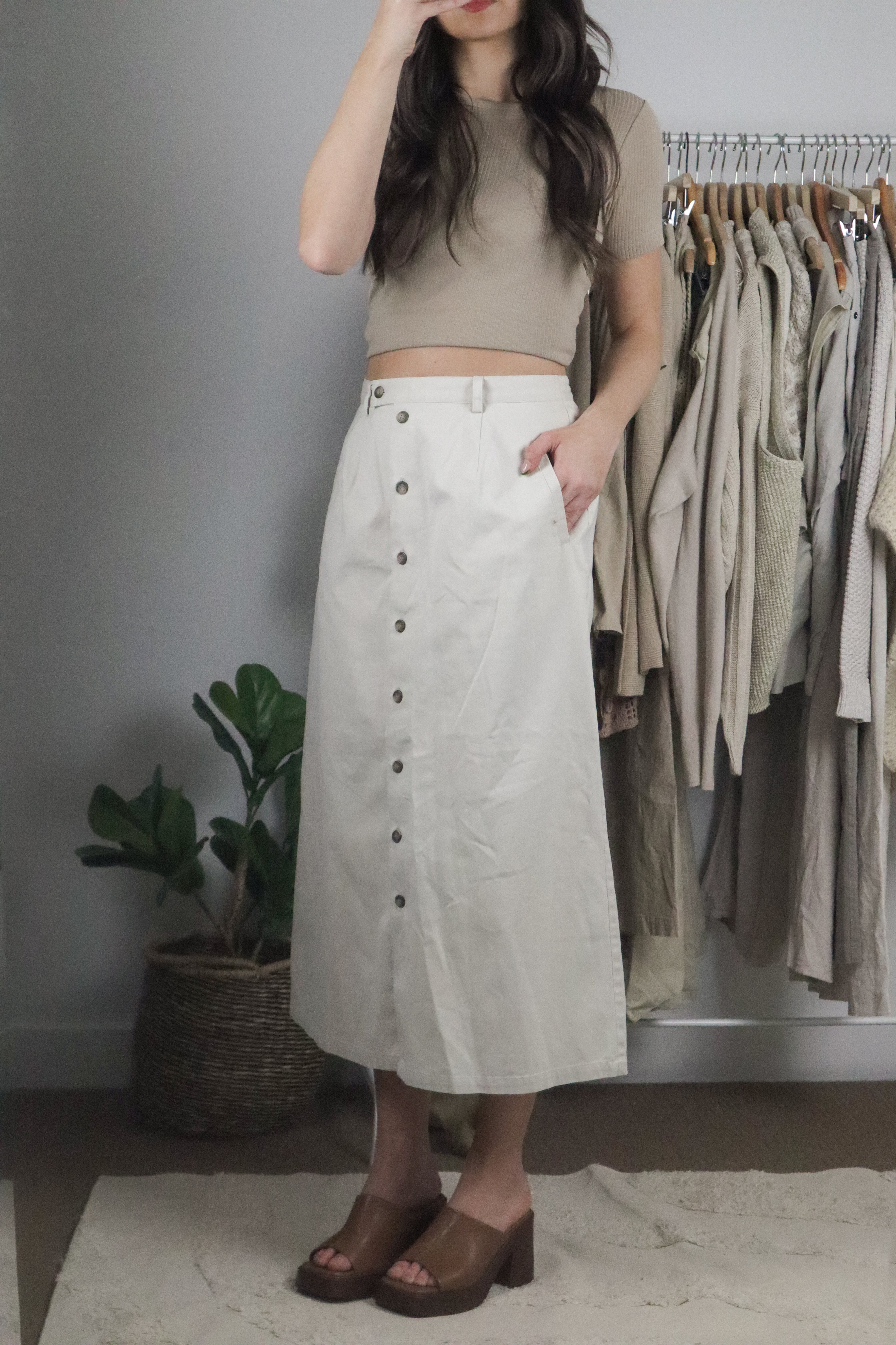 Vintage x Button Maxi Skirt (6/8)