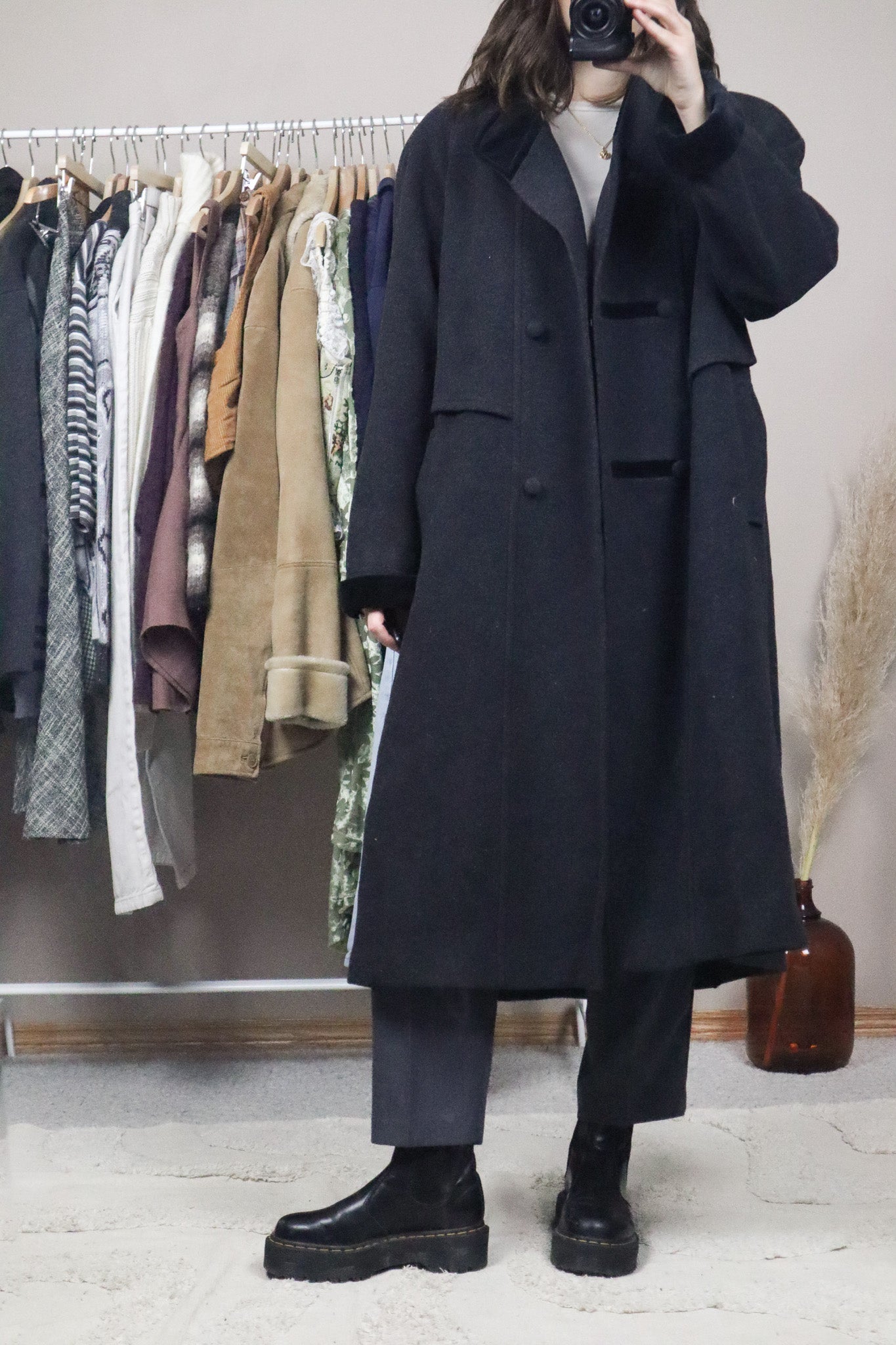 Made in Canada x Holt Renfrew x Wool/Cashmere/Angora Velvet Trim Coat (10/12)