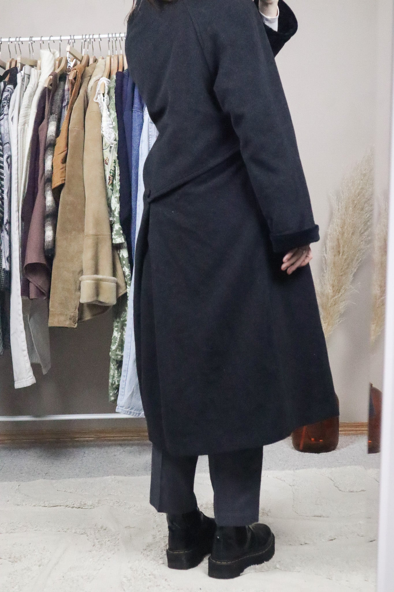 Made in Canada x Holt Renfrew x Wool/Cashmere/Angora Velvet Trim Coat (10/12)