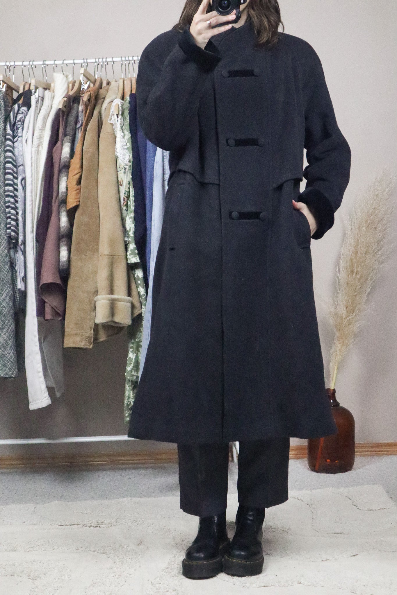 Made in Canada x Holt Renfrew x Wool/Cashmere/Angora Velvet Trim Coat (10/12)