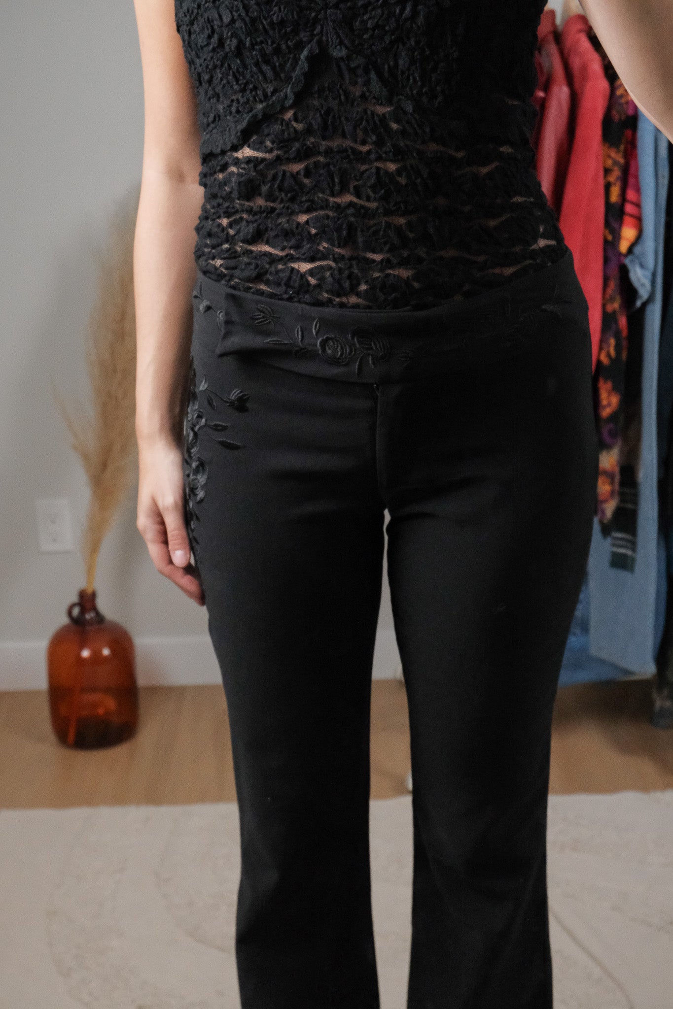 Vintage x Embroidered Low Rise Flare Pants (S)