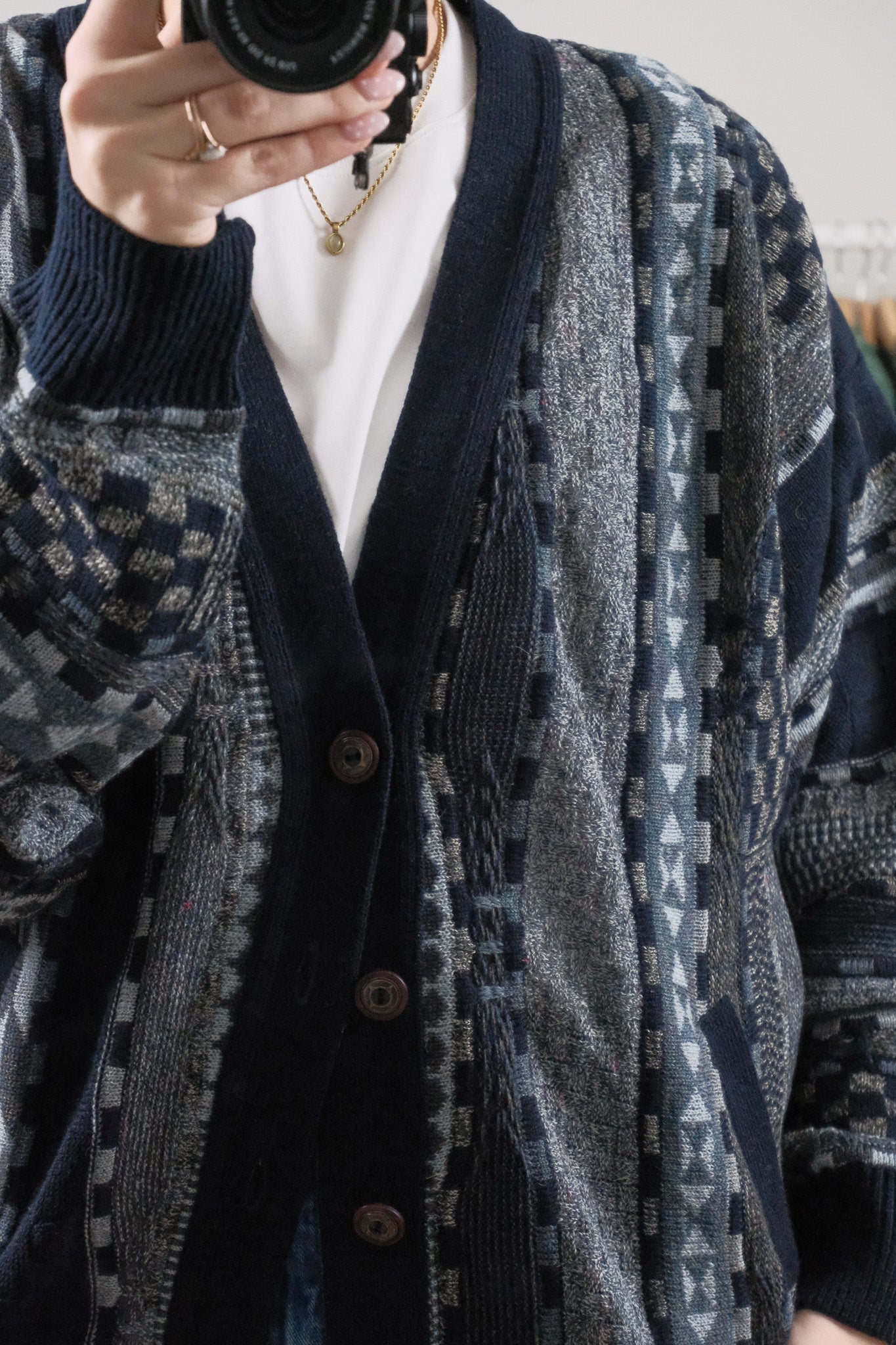 Made in Canada x Vintage x Wool Blend 3D Textured Cardigan (L/XL)