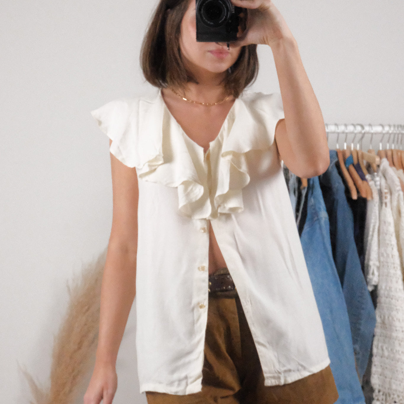 Vintage x Ruffle Tank Blouse (S/M)