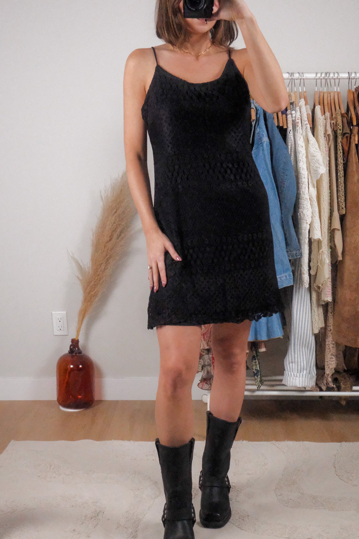 Made in Canada x Vintage x Crochet Dress (8/10)