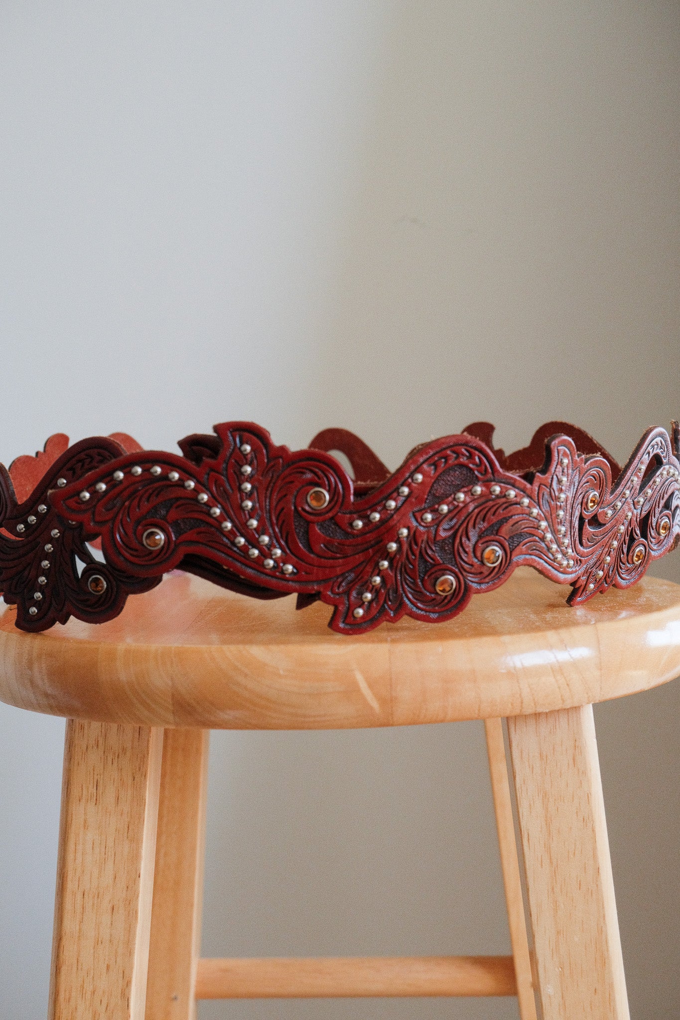 Vintage x Leather Textured Studded Belt (M)