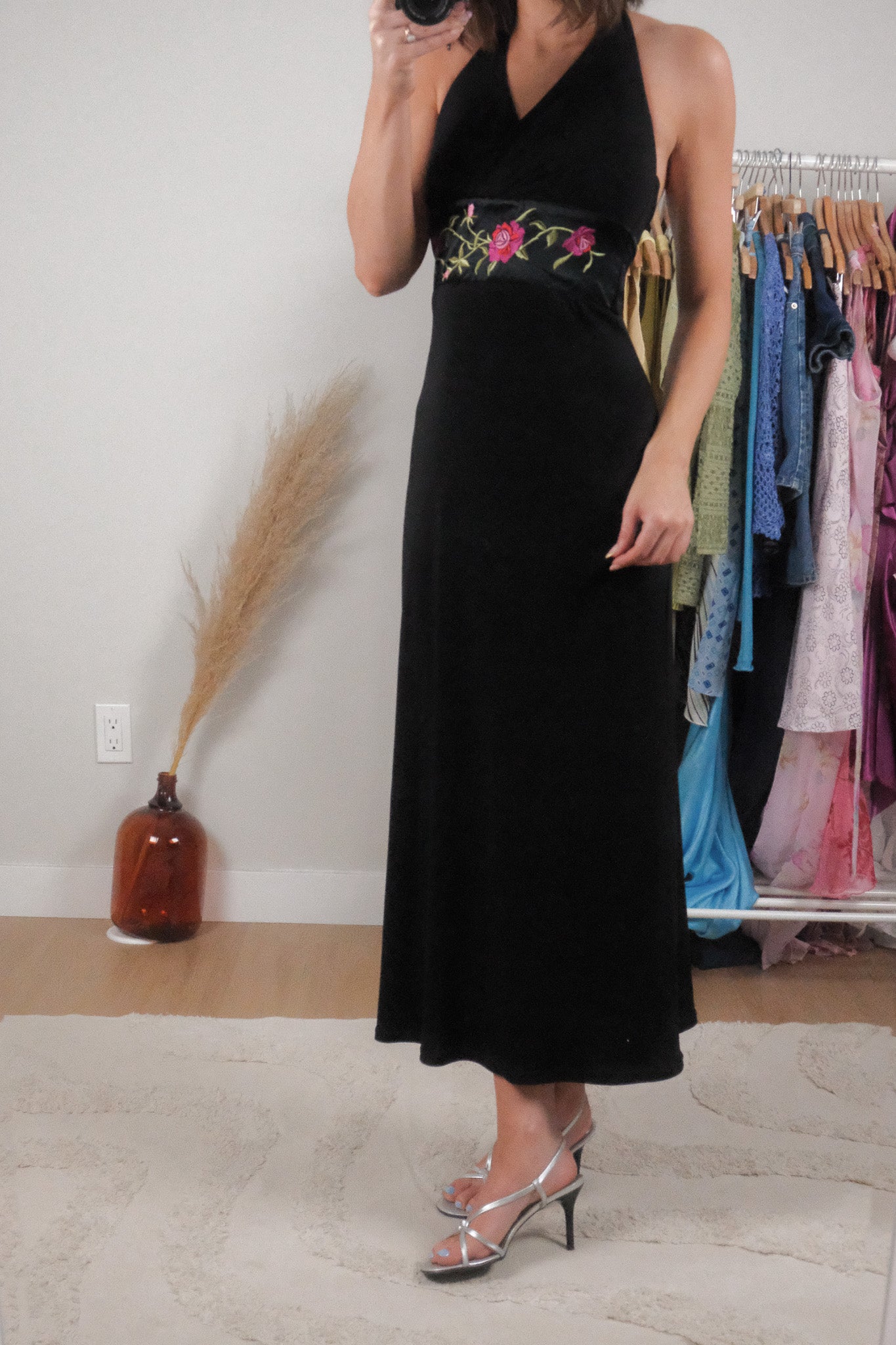 Made in USA x Vintage x Halter Embroidered Maxi Dress (XS/S)