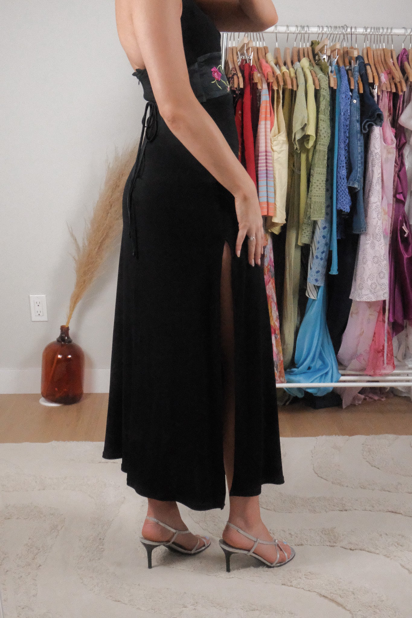 Made in USA x Vintage x Halter Embroidered Maxi Dress (XS/S)