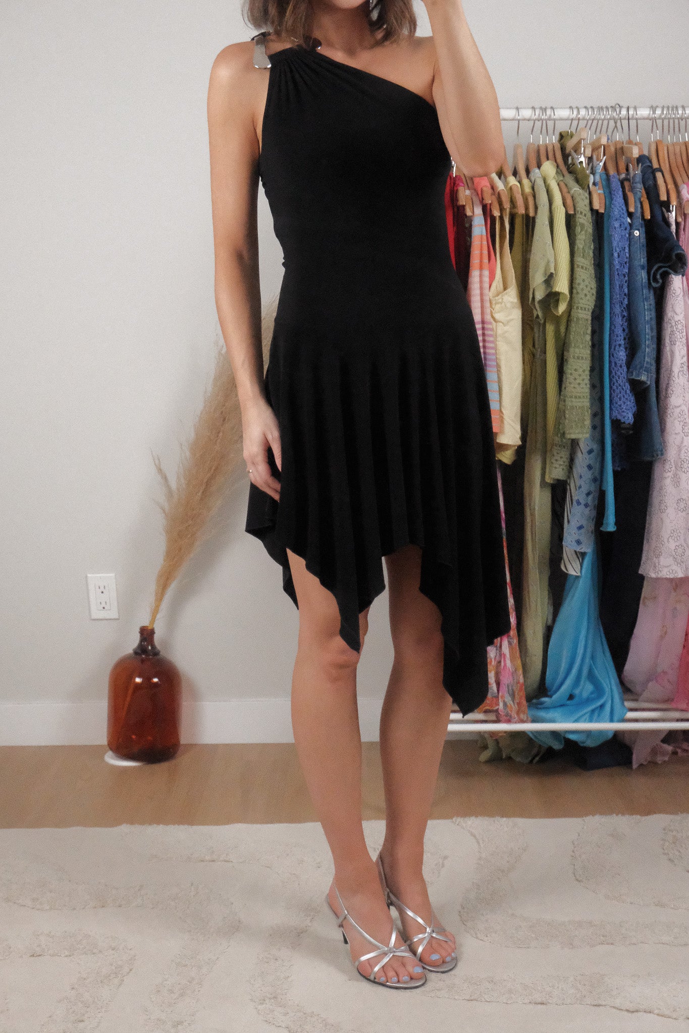 Made in USA x Vintage x Asymmetrical Midi Dress (S/M)