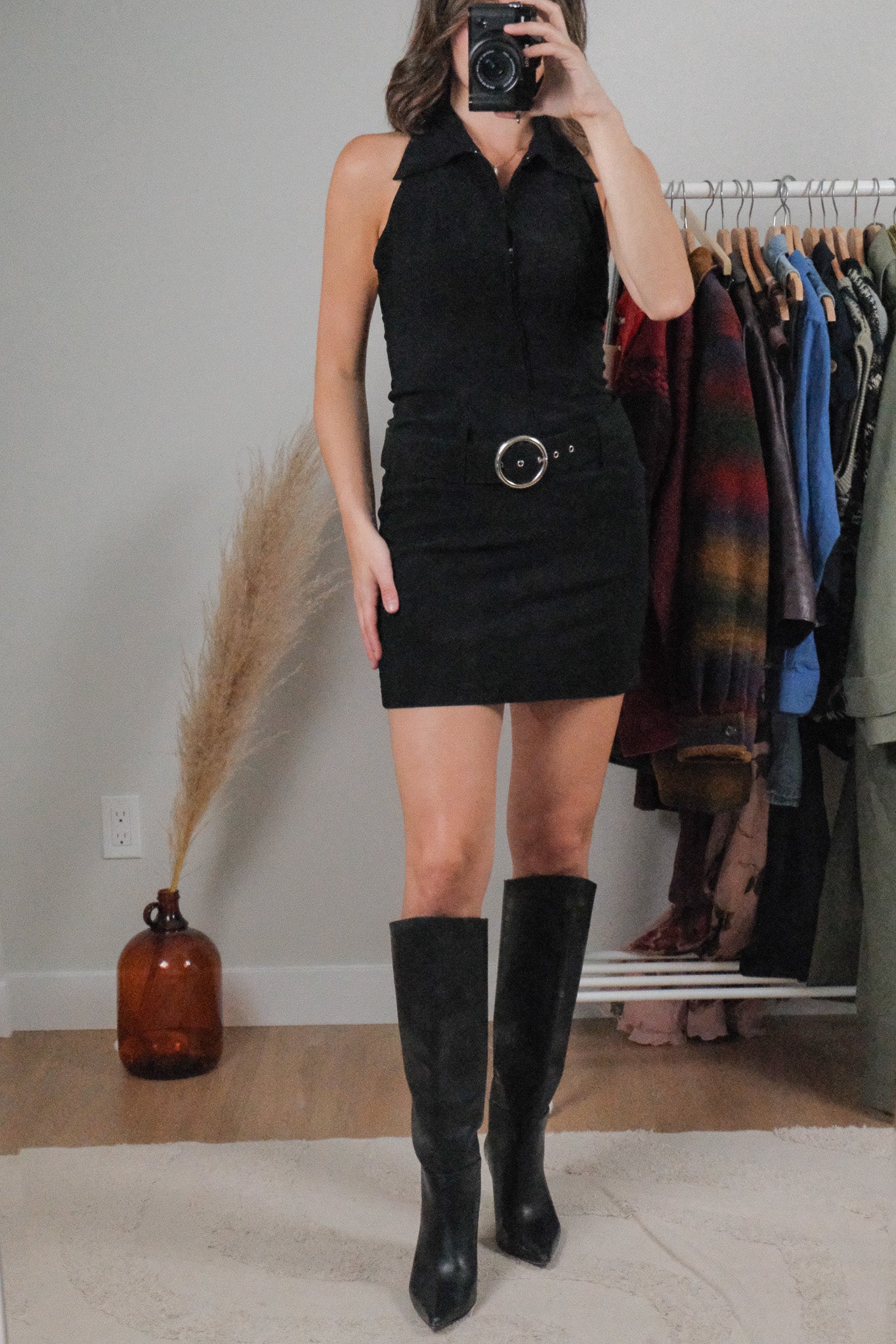 Made in USA x Vintage x Belted Halter Mini Dress (4/6)