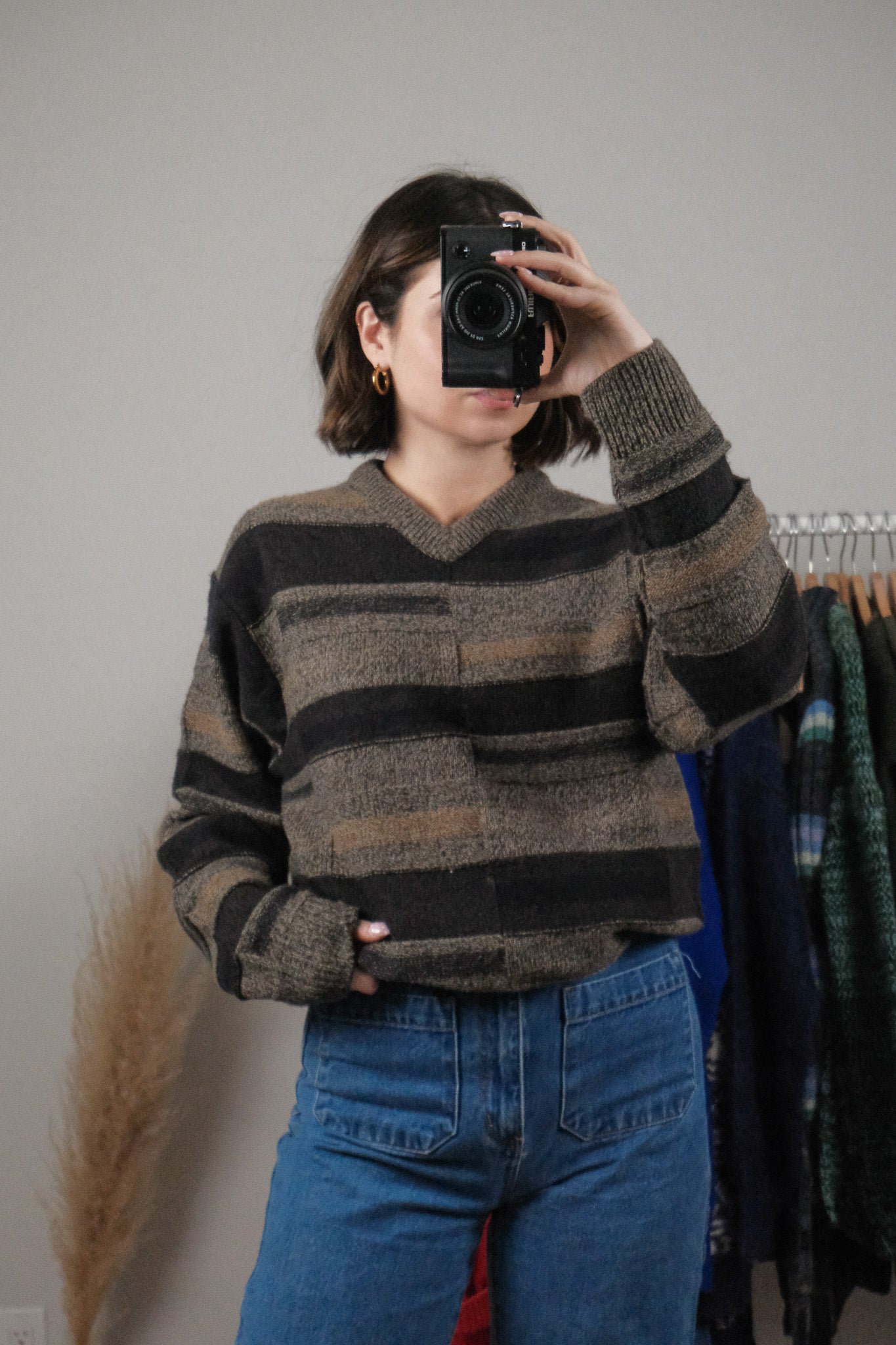 Vintage x Textured V-Neck (M/L)