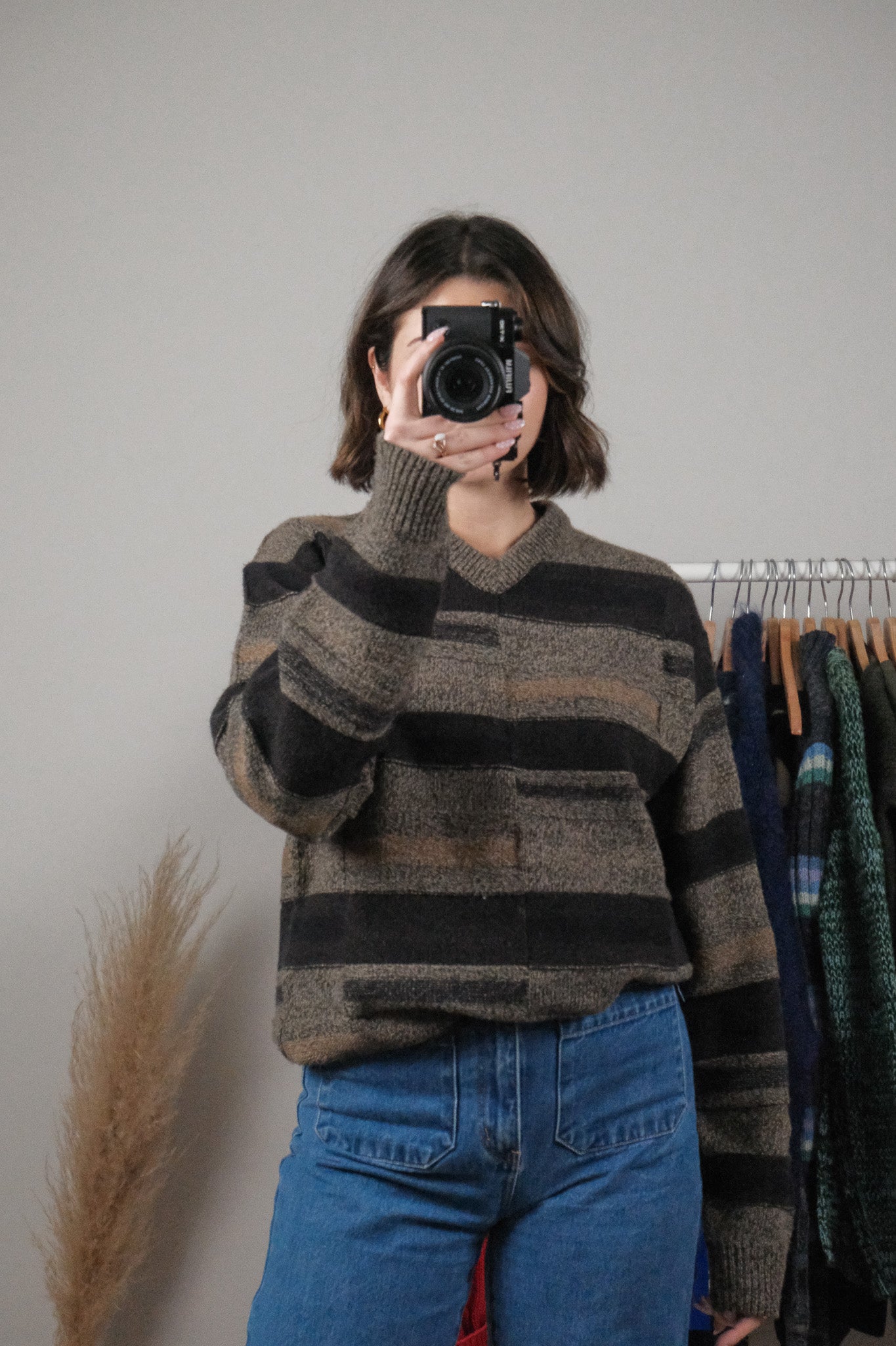 Vintage x Textured V-Neck (M/L)