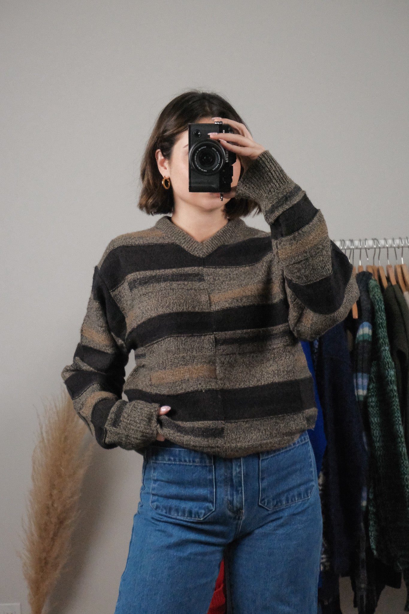 Vintage x Textured V-Neck (M/L)