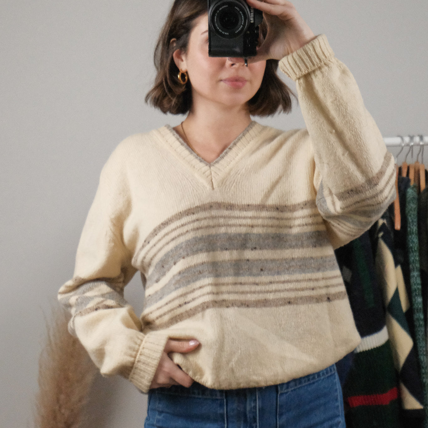 Made in Canada x Vintage x Shetland Wool Striped V-Neck (M/L)