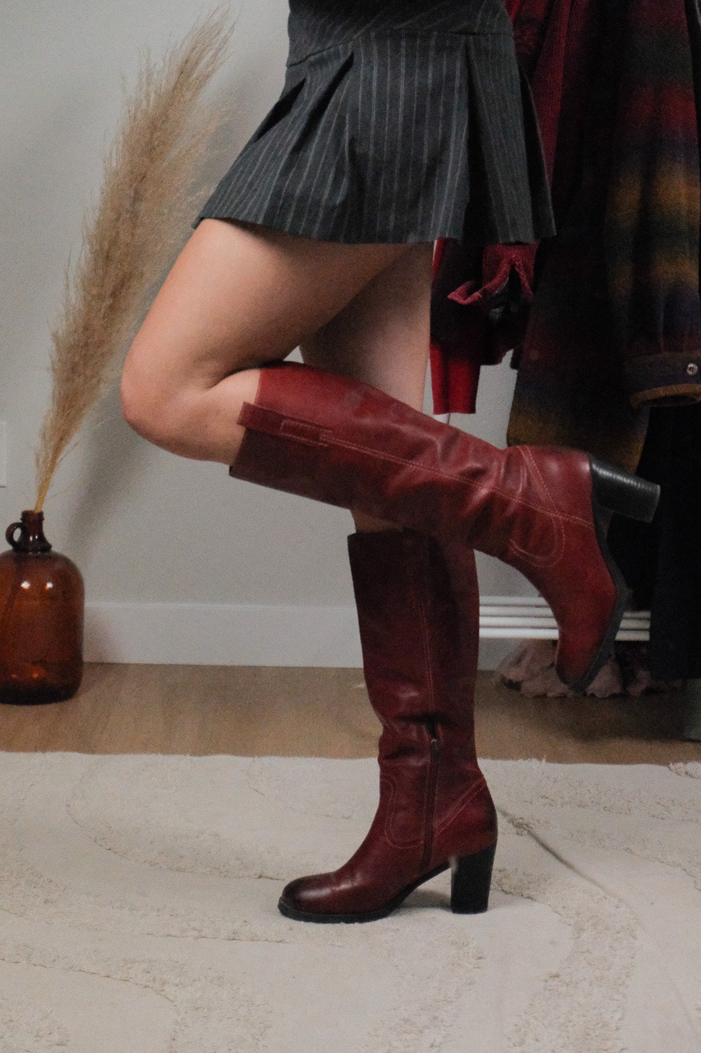 Vintage x Leather Boots (8.5/9)