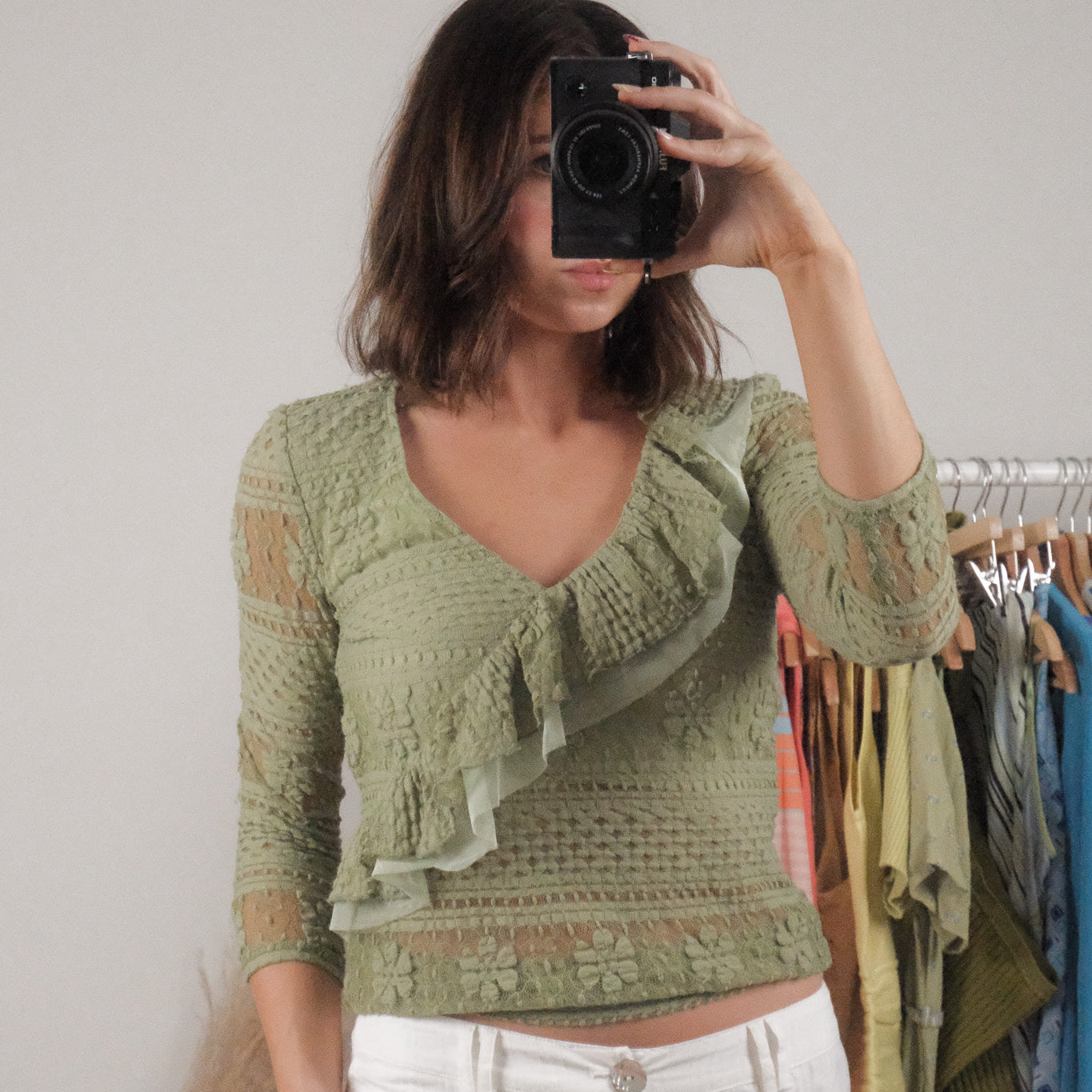 Made in Canada x Vintage x Lace Ruffle Blouse (S)