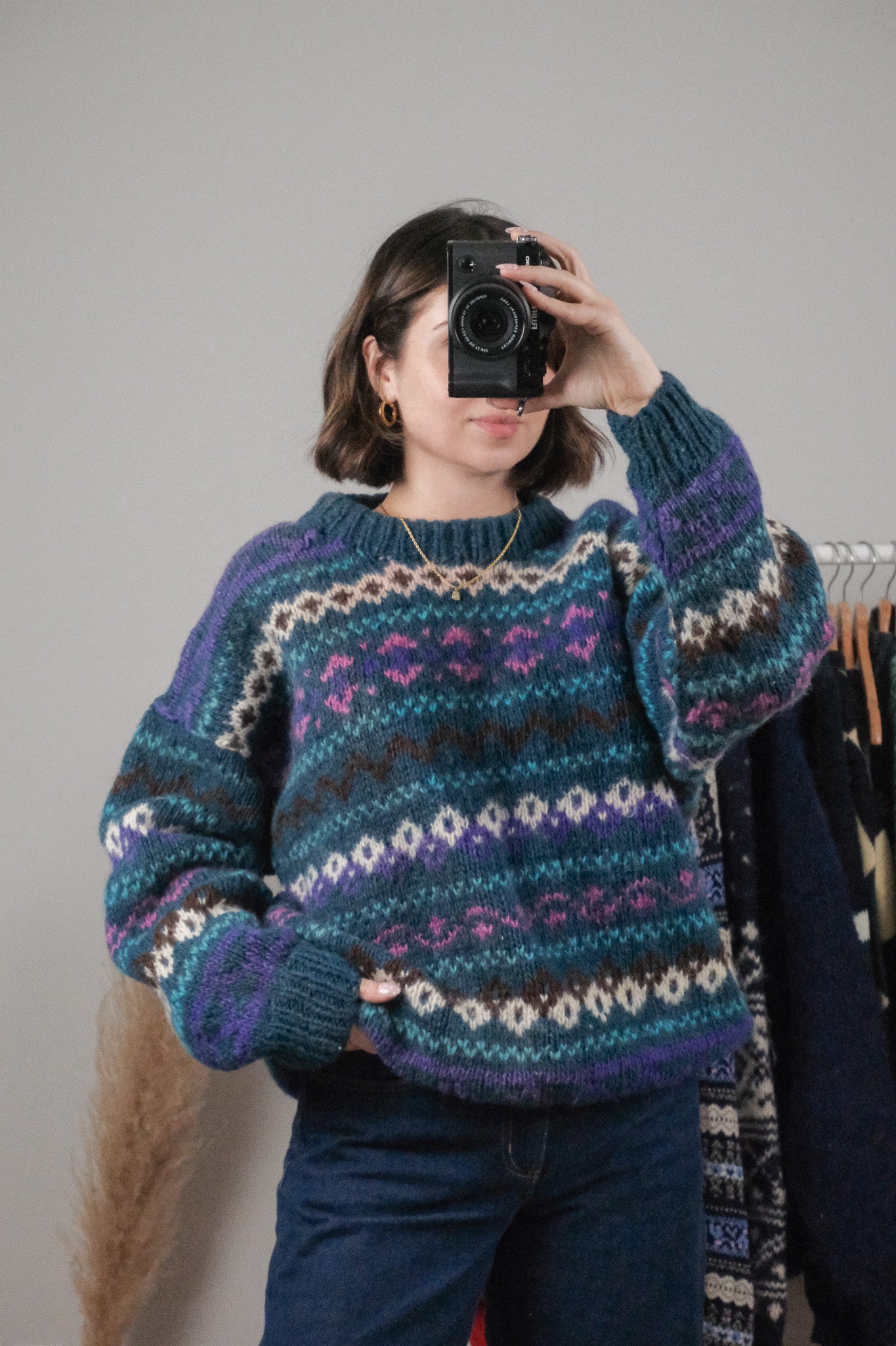 Made in Nepal x Vintage x Chunky Wool Patterned Sweter (L/XL)