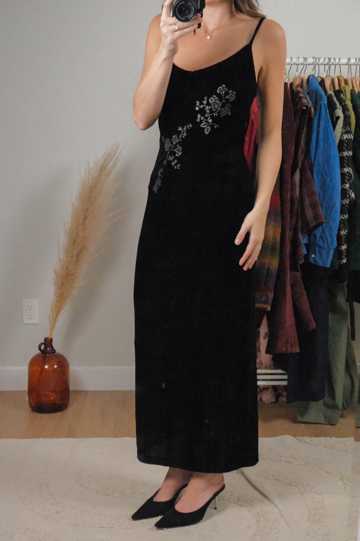 Made in USA x Vintage x Velvet Flower Maxi Dress (4-6)