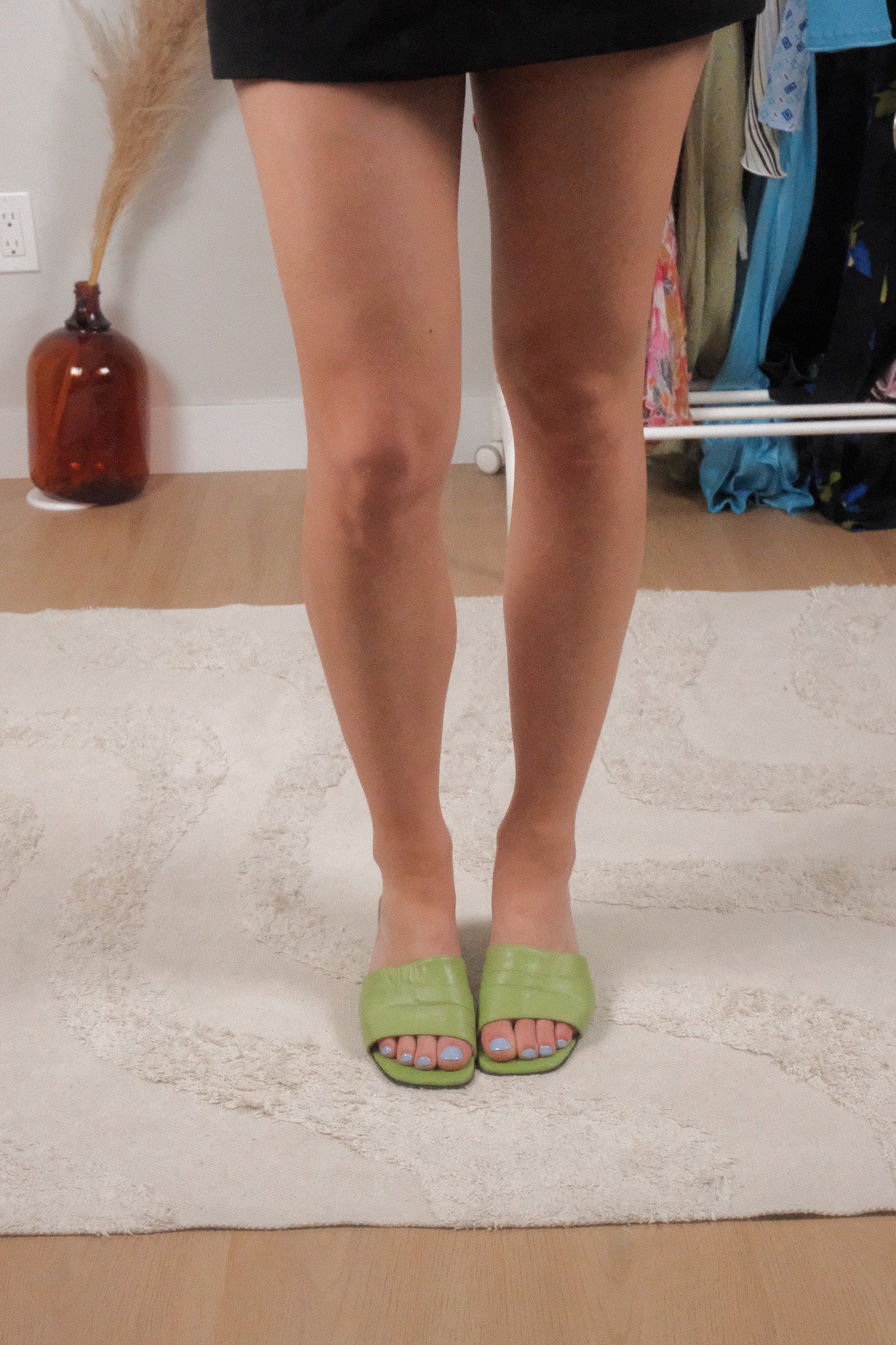 Vintage x Leather x Mules (7.5/8)