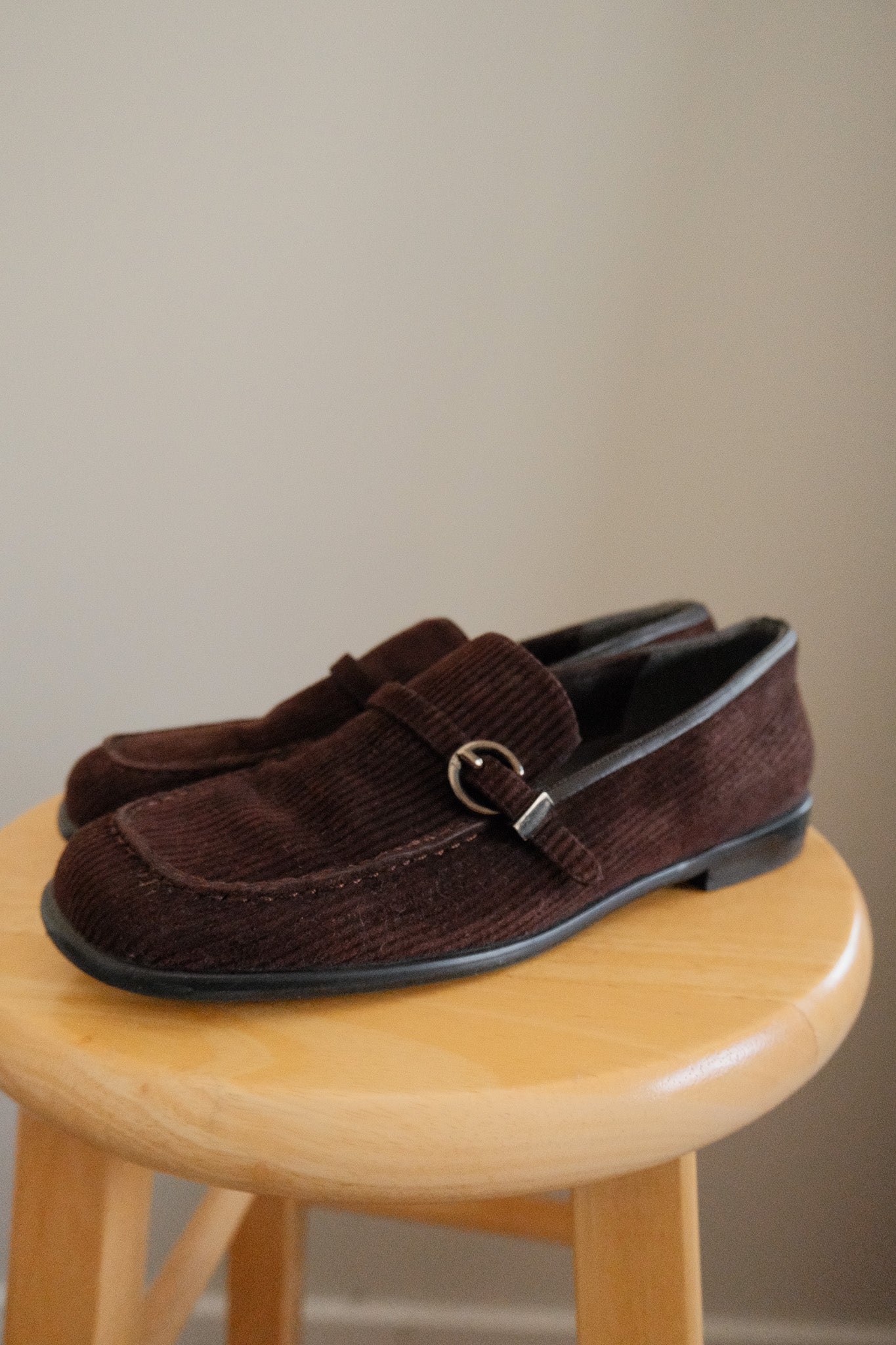Made in Spain x Stuart Weitzman x Corduroy Loafer (6)