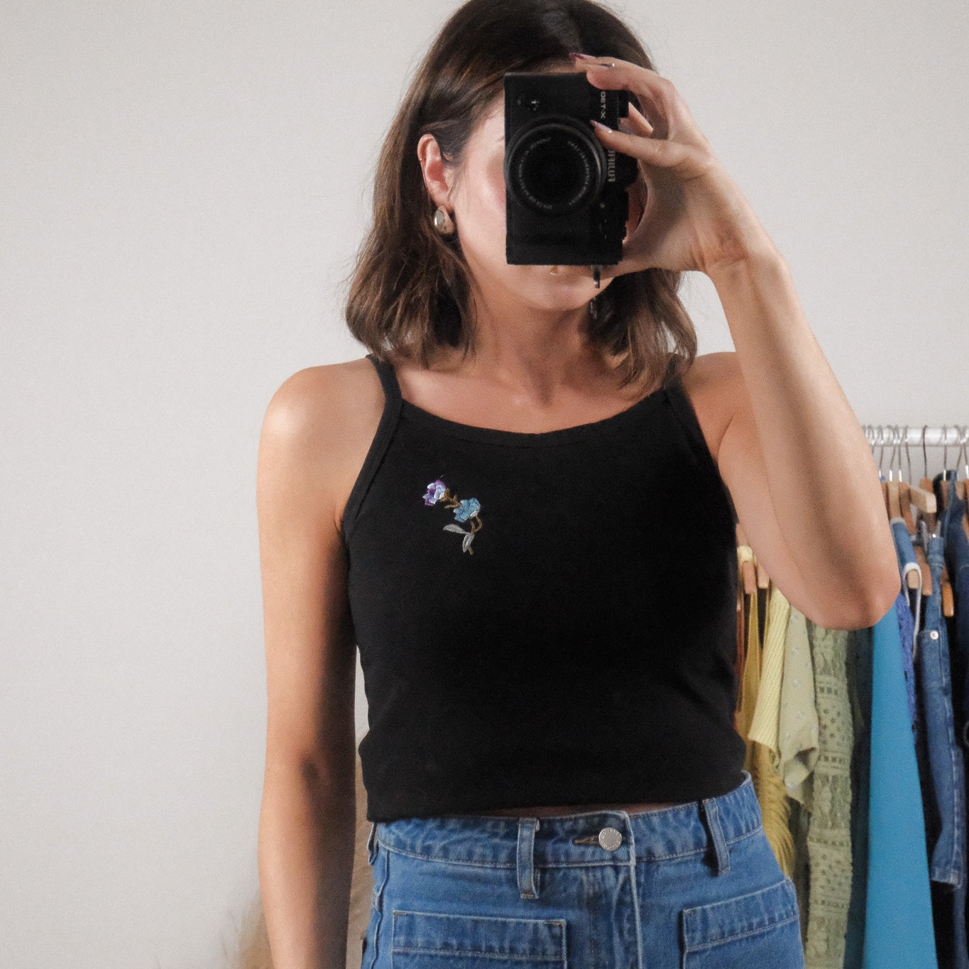 Made in Canada x Vintage x Embroidered Tank (XS)