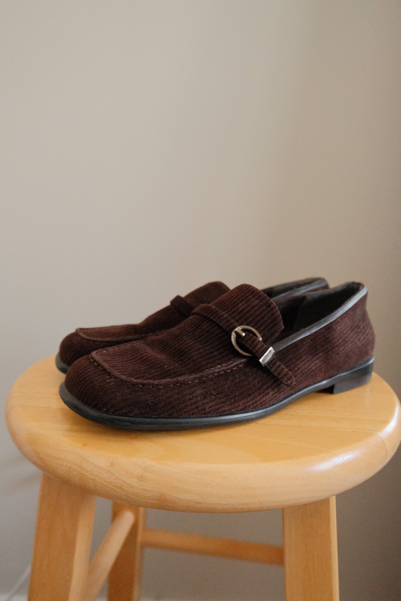 Made in Spain x Stuart Weitzman x Corduroy Loafer (6)