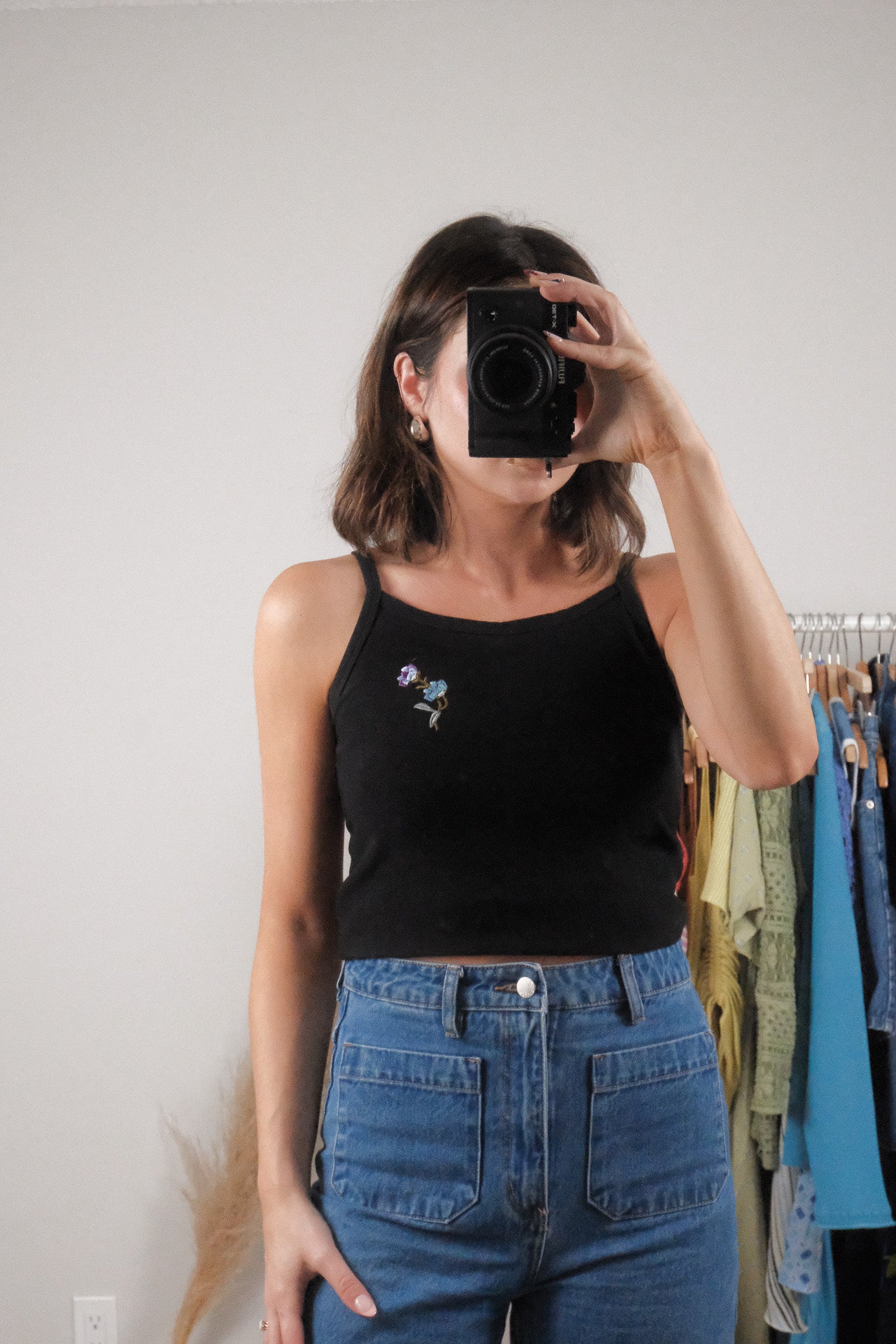 Made in Canada x Vintage x Embroidered Tank (XS)