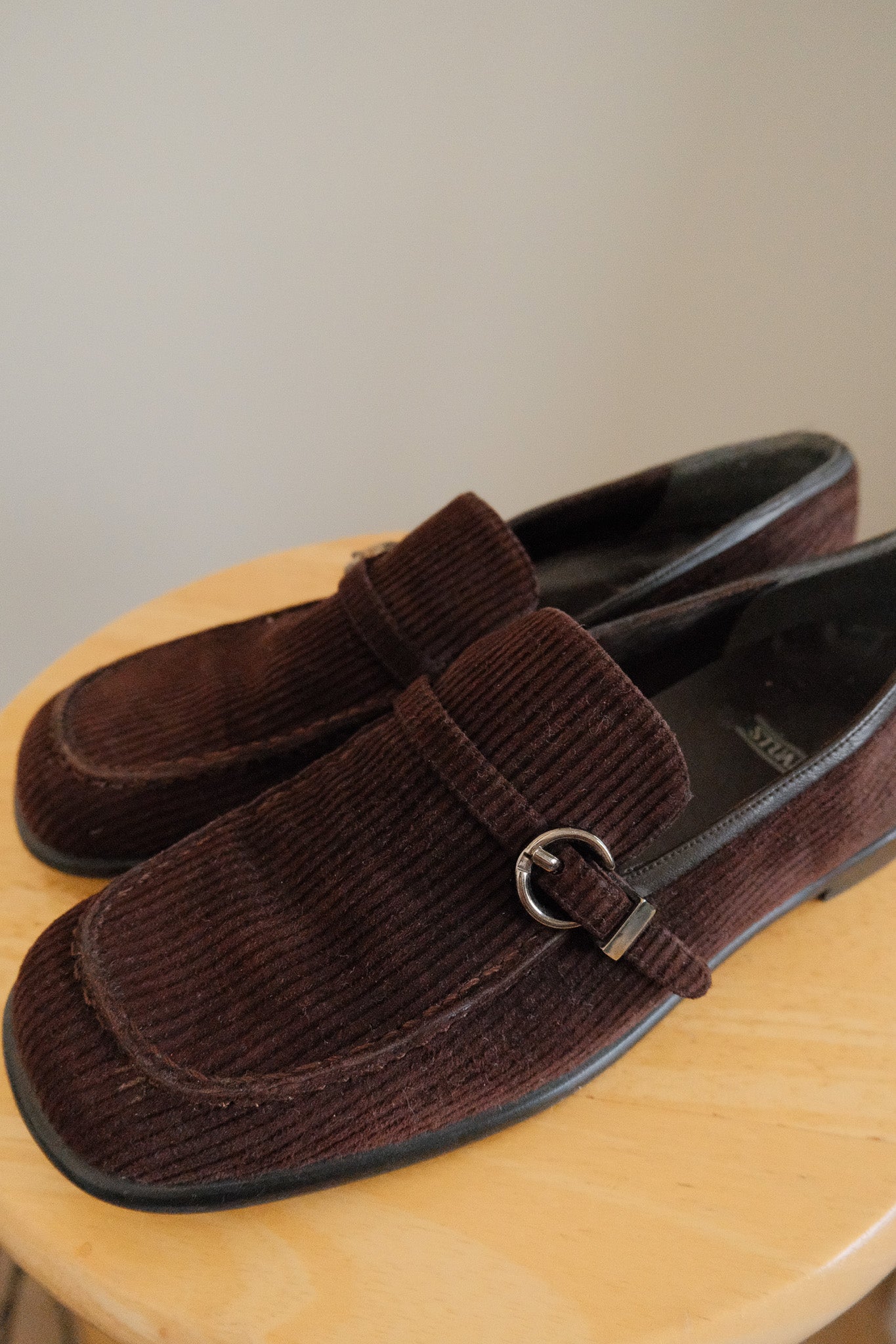 Made in Spain x Stuart Weitzman x Corduroy Loafer (6)