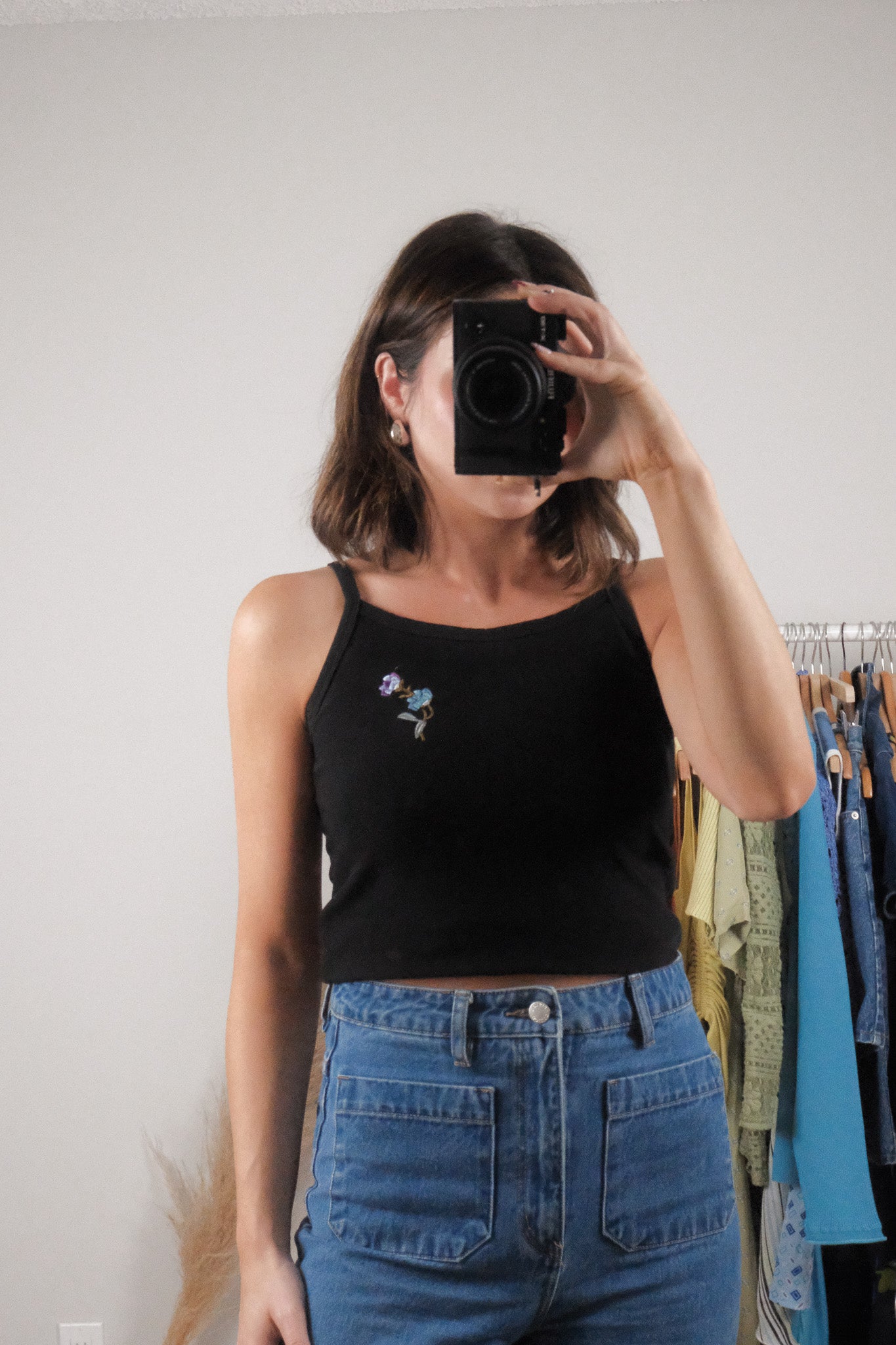 Made in Canada x Vintage x Embroidered Tank (XS)