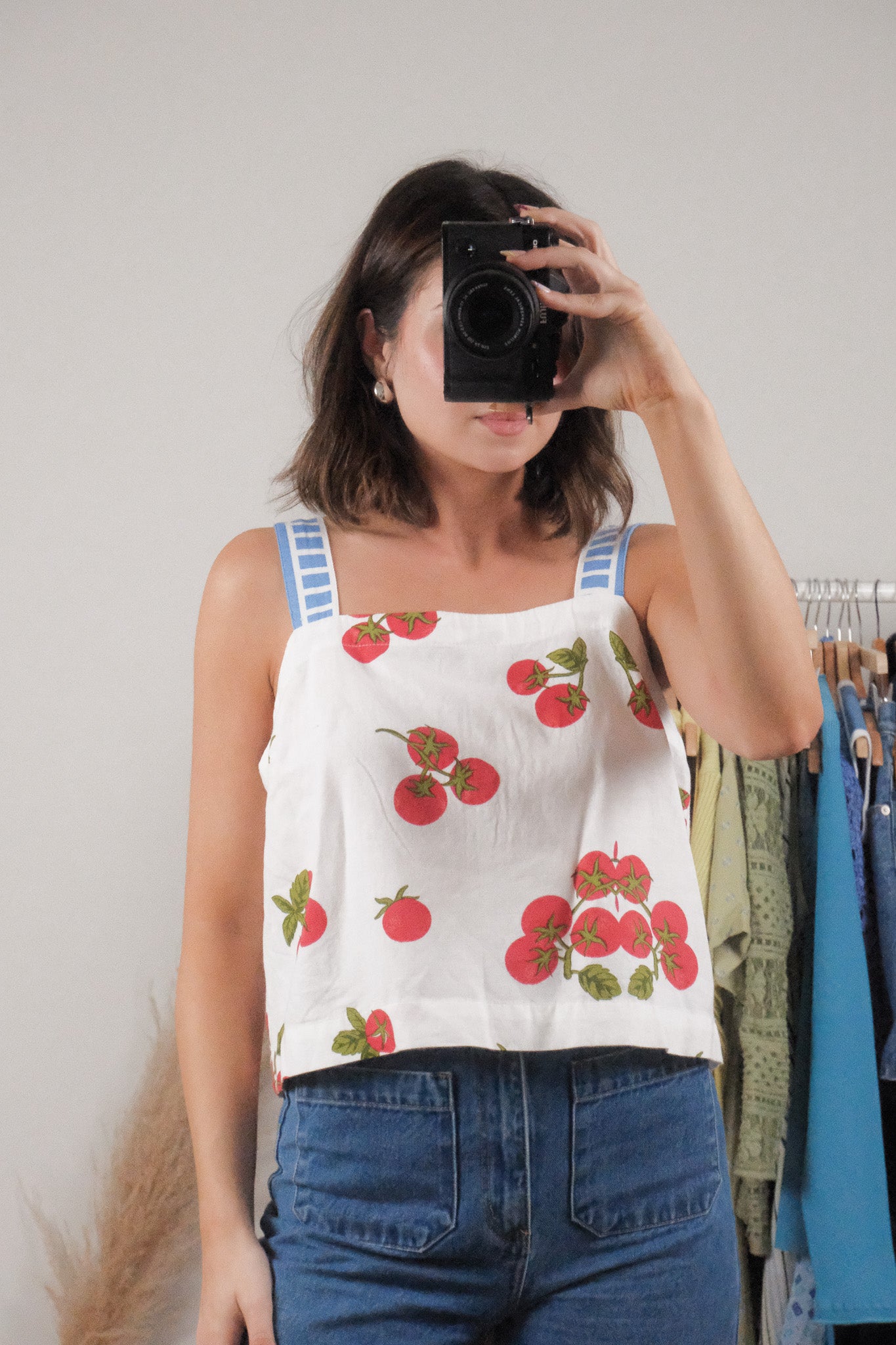 Modern x Tomato Cropped Tank (L)