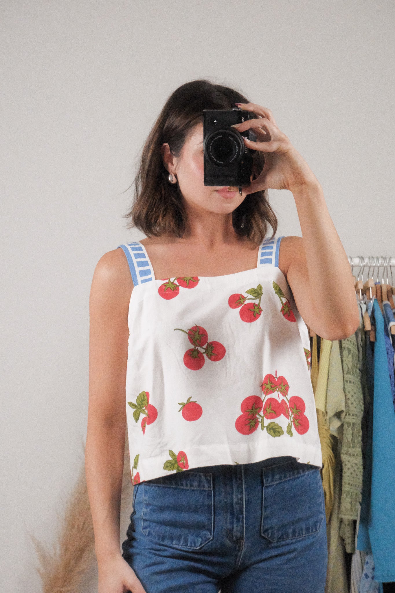 Modern x Tomato Cropped Tank (L)