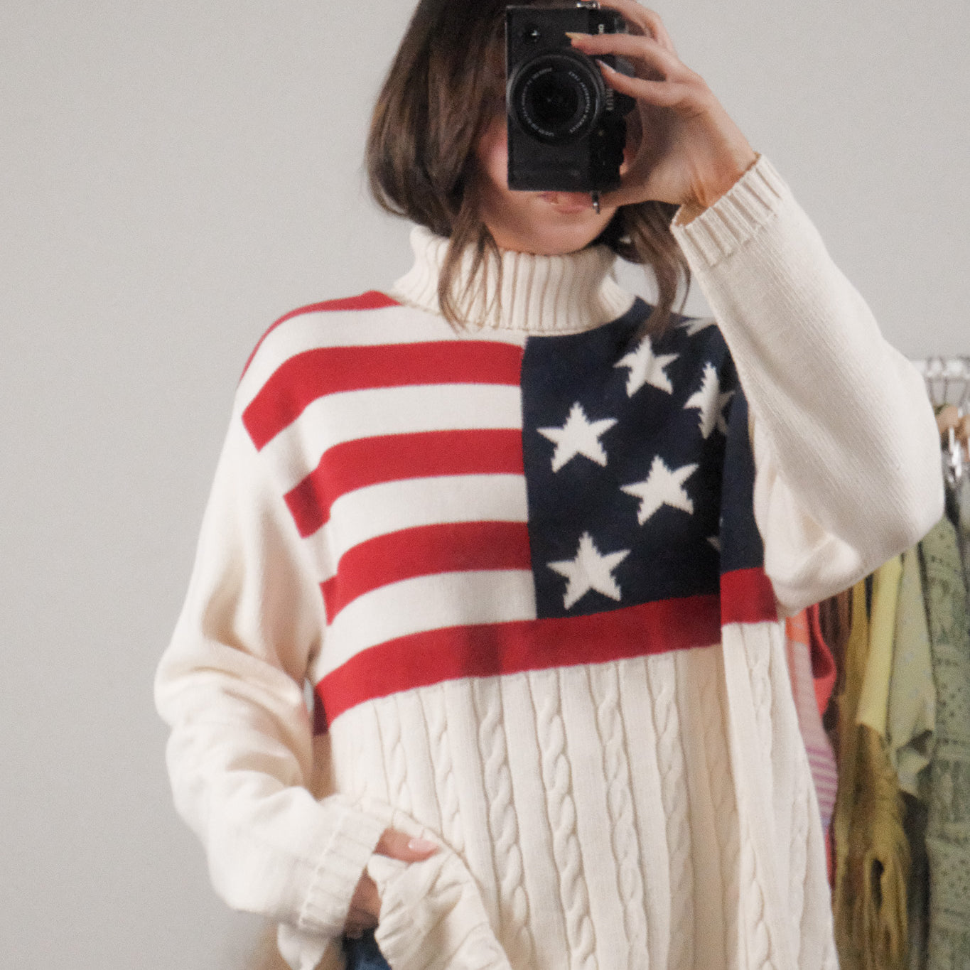 Made in Canada x Vintage x American Flag Chunky Turtleneck (S-XL)