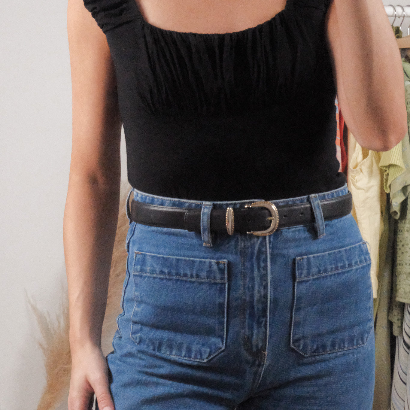 Vintage x Leather Belt (S/M)